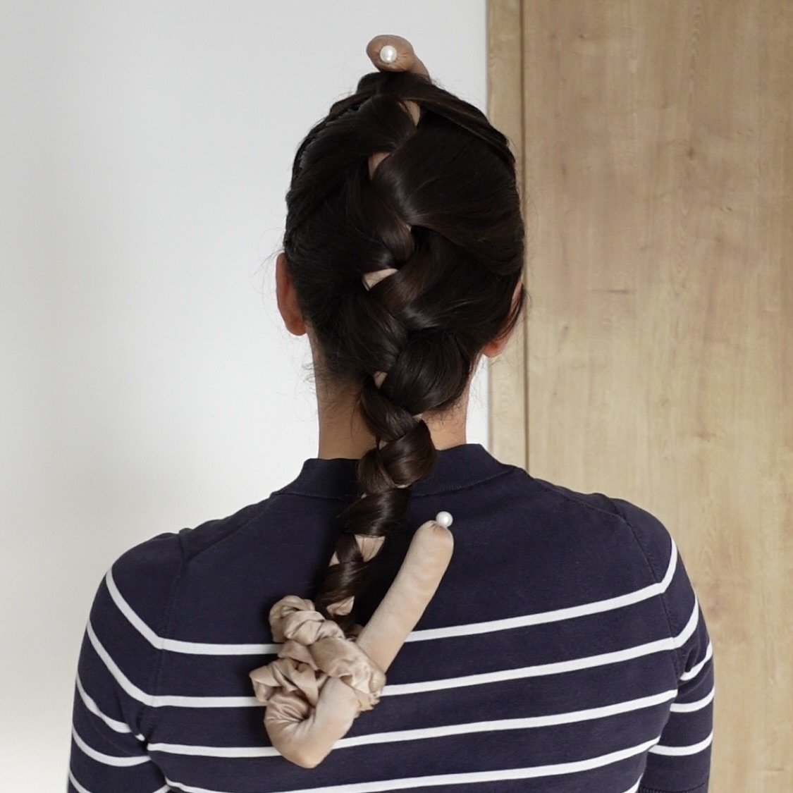 Frizzy Hair vs. LilySilk’s Silk Beauty Set