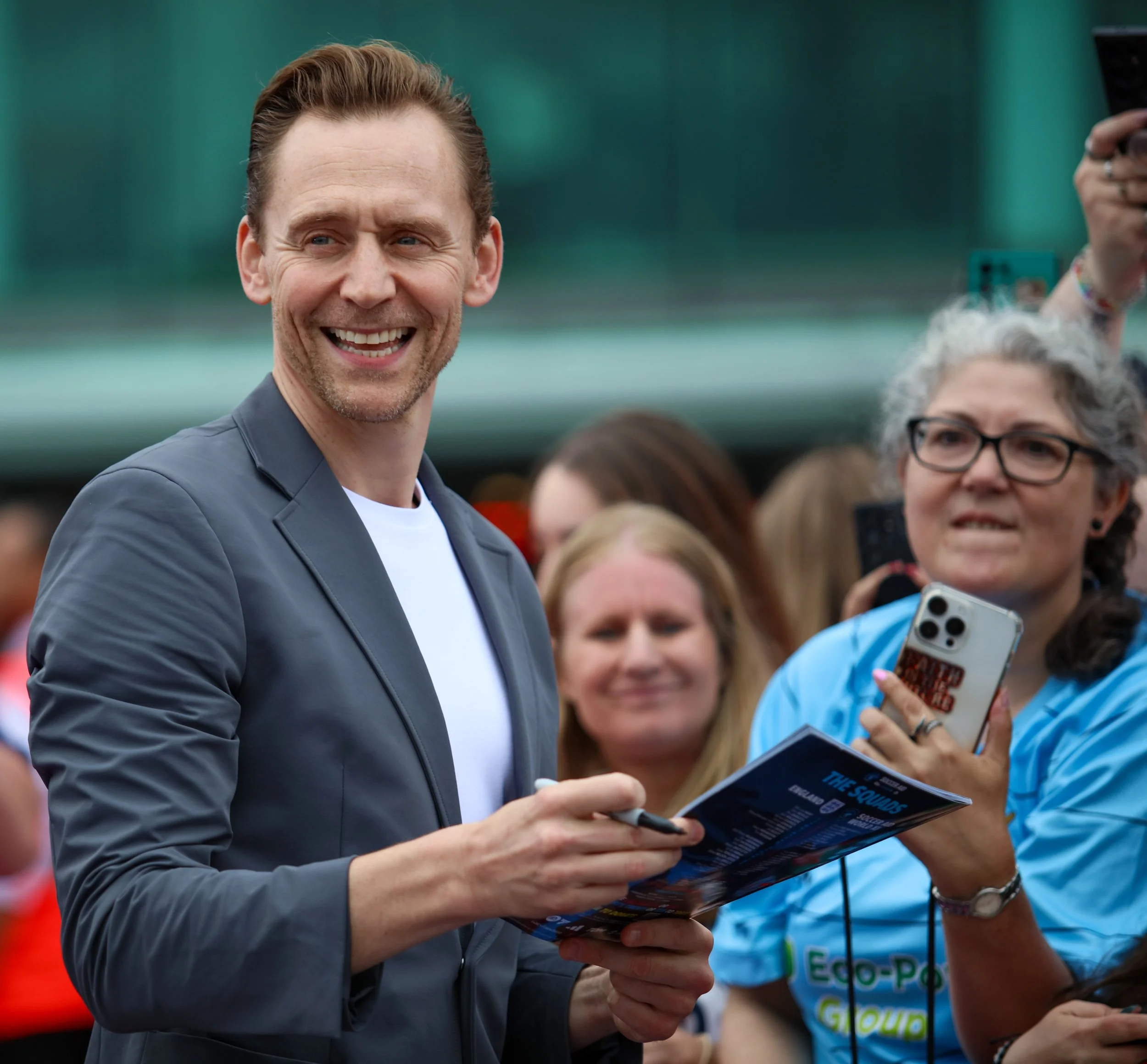 Marvel Star Tom Hiddleston Arrival.jpg