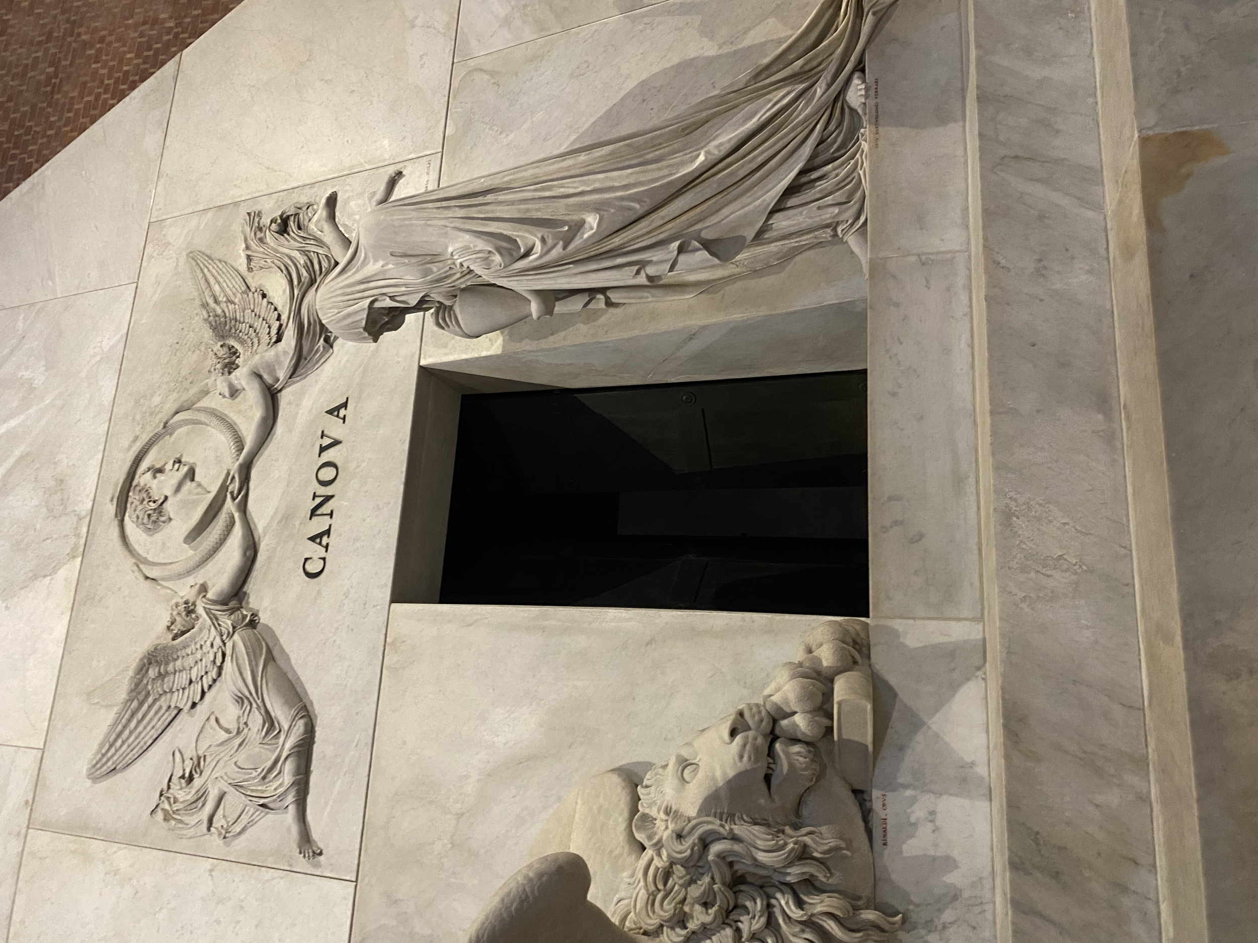 Canova and students
Tomb of Canova
Chiesa dei Frari