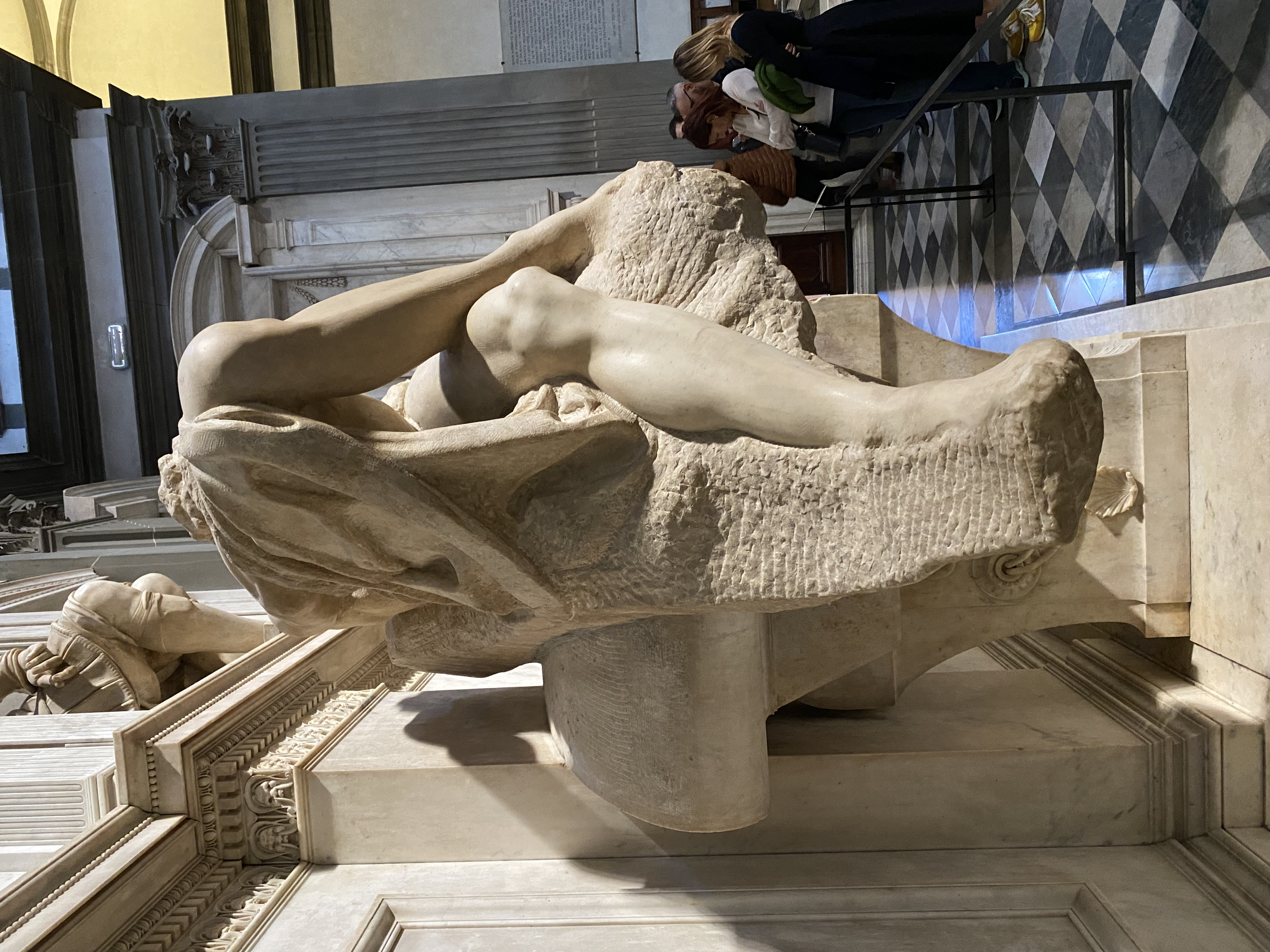 Michelangelo
Dusk
Medici Chapel