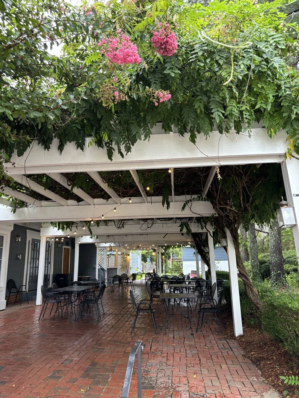 Experience Williamsburg This Spring