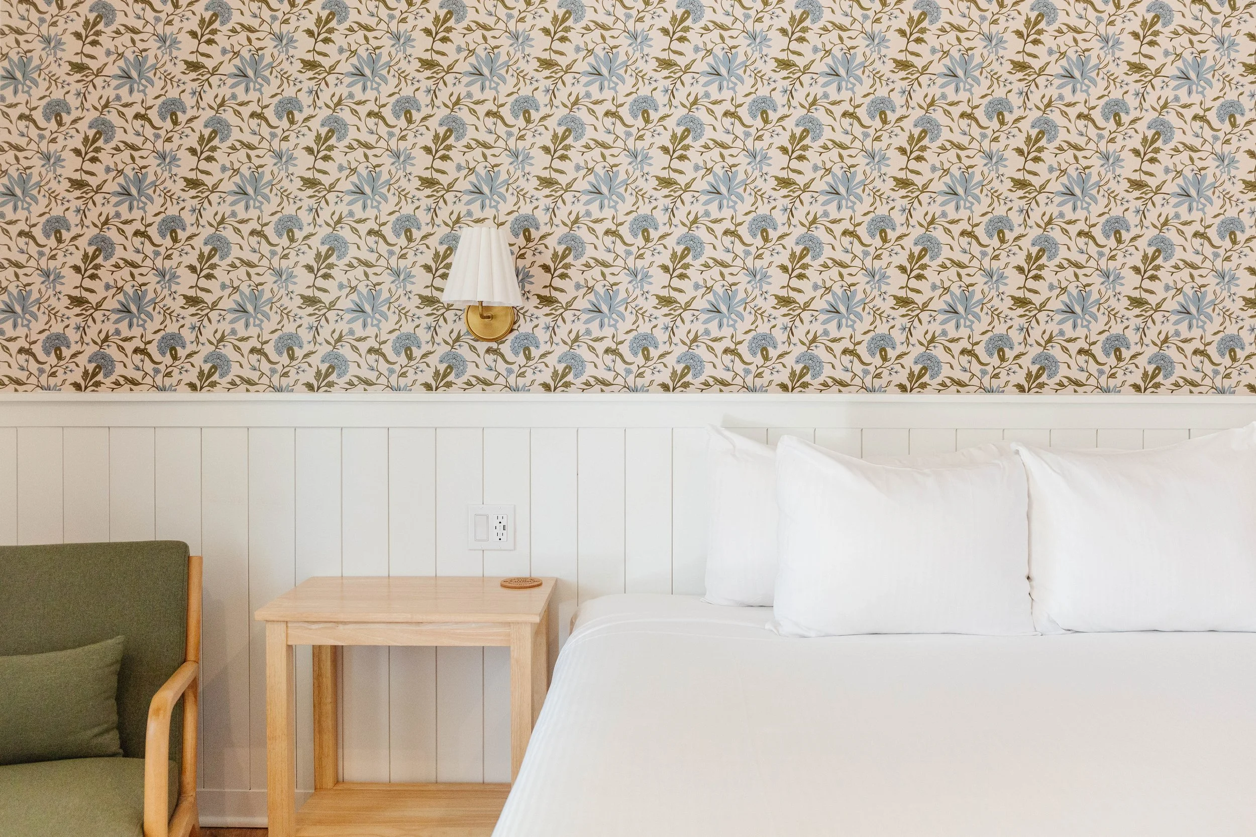 Room-Stock-Carrie-Waller-34 (1).jpg