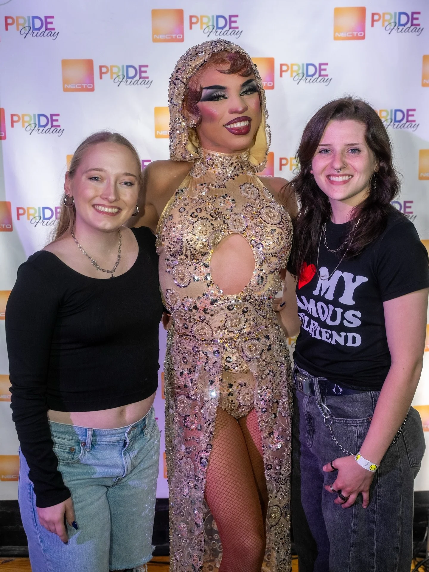 meeting @thejuicylove at @prideatnecto @nectonightclub on May 1st 2026 🪩 

#rupauldragrace #juicylovedion #nectopride #rupaulsdragraceseason18