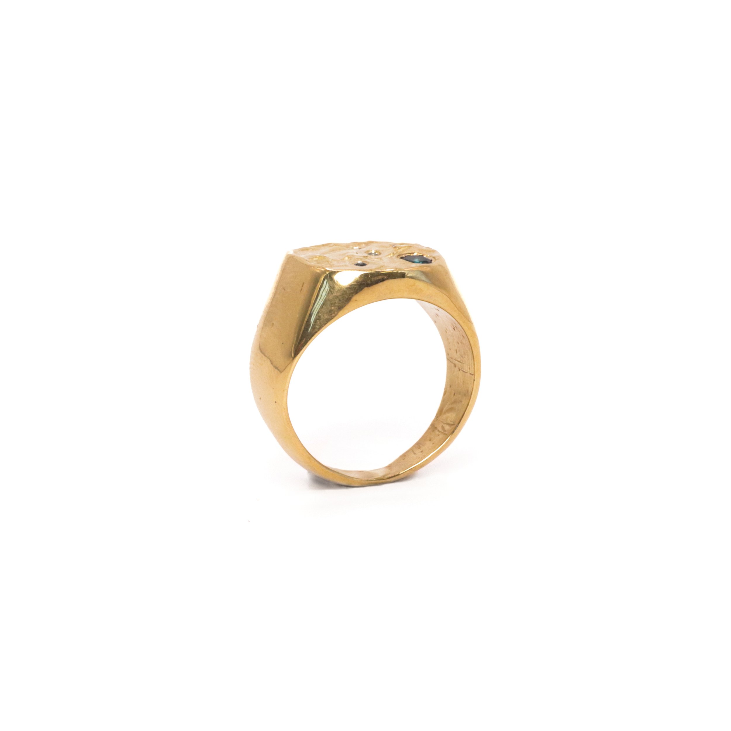 STONE SIGNET GOLD stood.jpg