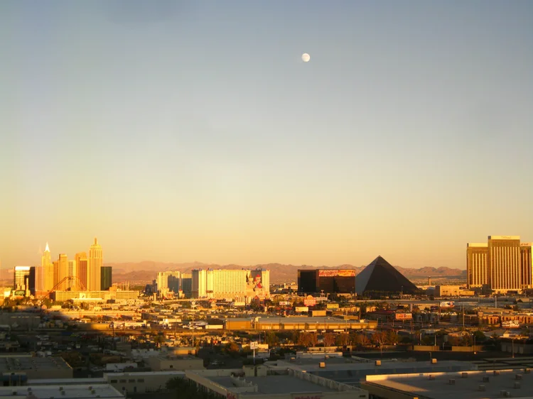 Las Vegas Weather in October Essential Climate Guide — VegasWeather