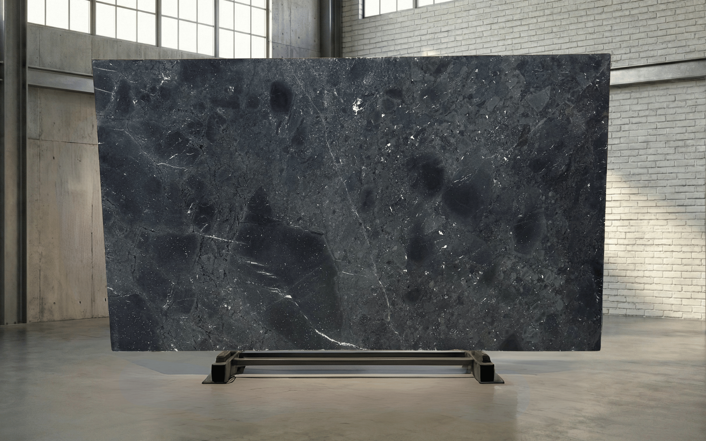Negresco Leathered 132x77 12124-18.png