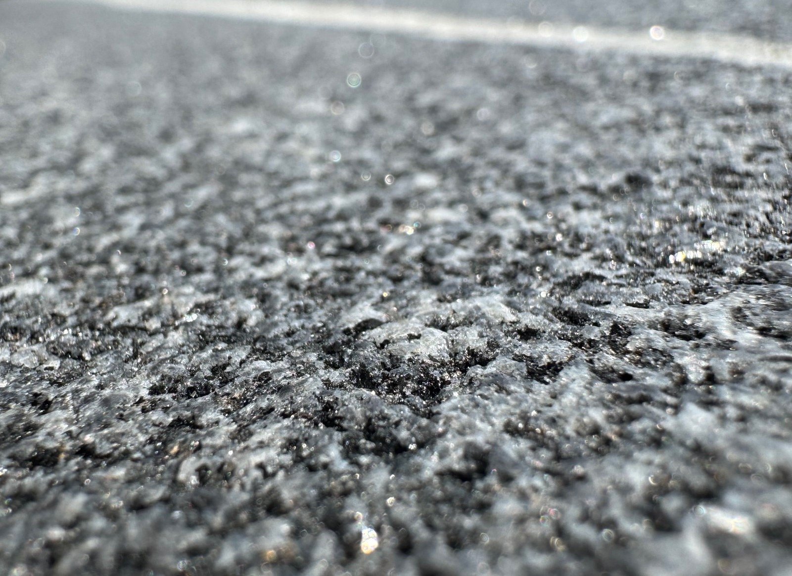 Vincent Black Lava Close-up.jpg