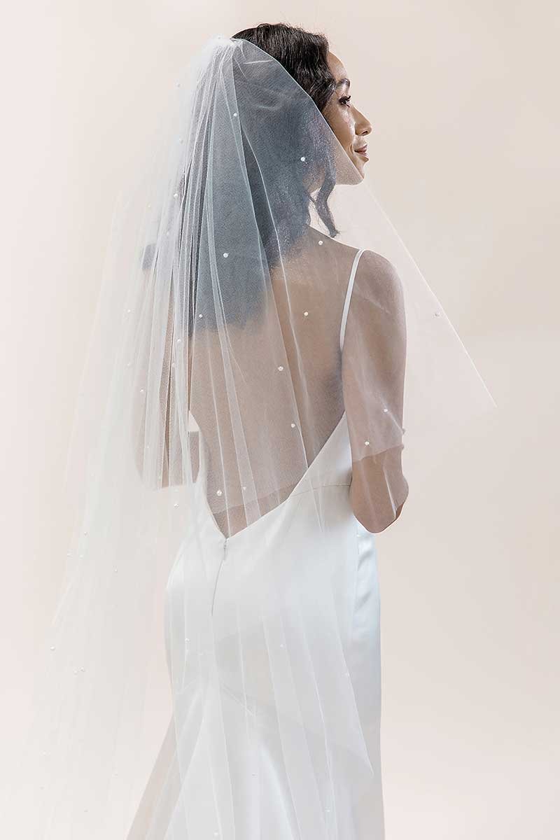 Alyana-Pearl-Cathedral-Veil-Laura-Jayne-VE0091-2x3_1200x.jpeg