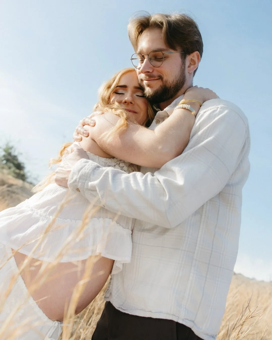 Give me a blue sky at a nearby park, the right light, a reflector I found at the thrift, and I promise I&rsquo;ll make you proud. What a pretty day a year ago with the actual coolest couple. Thank you Lauren and Mitch!!!