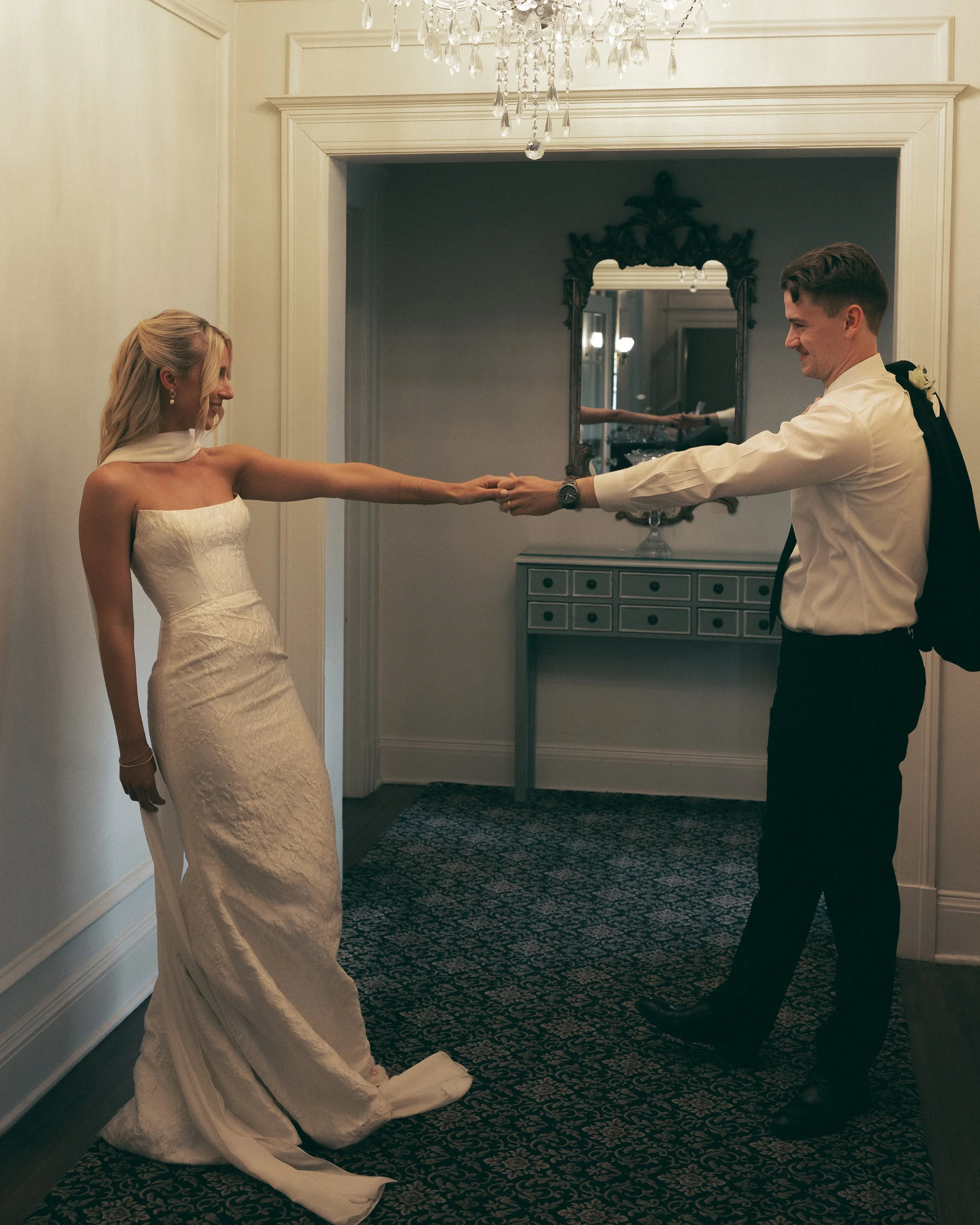 MadebyHallePhotography_Saville_2293.jpg