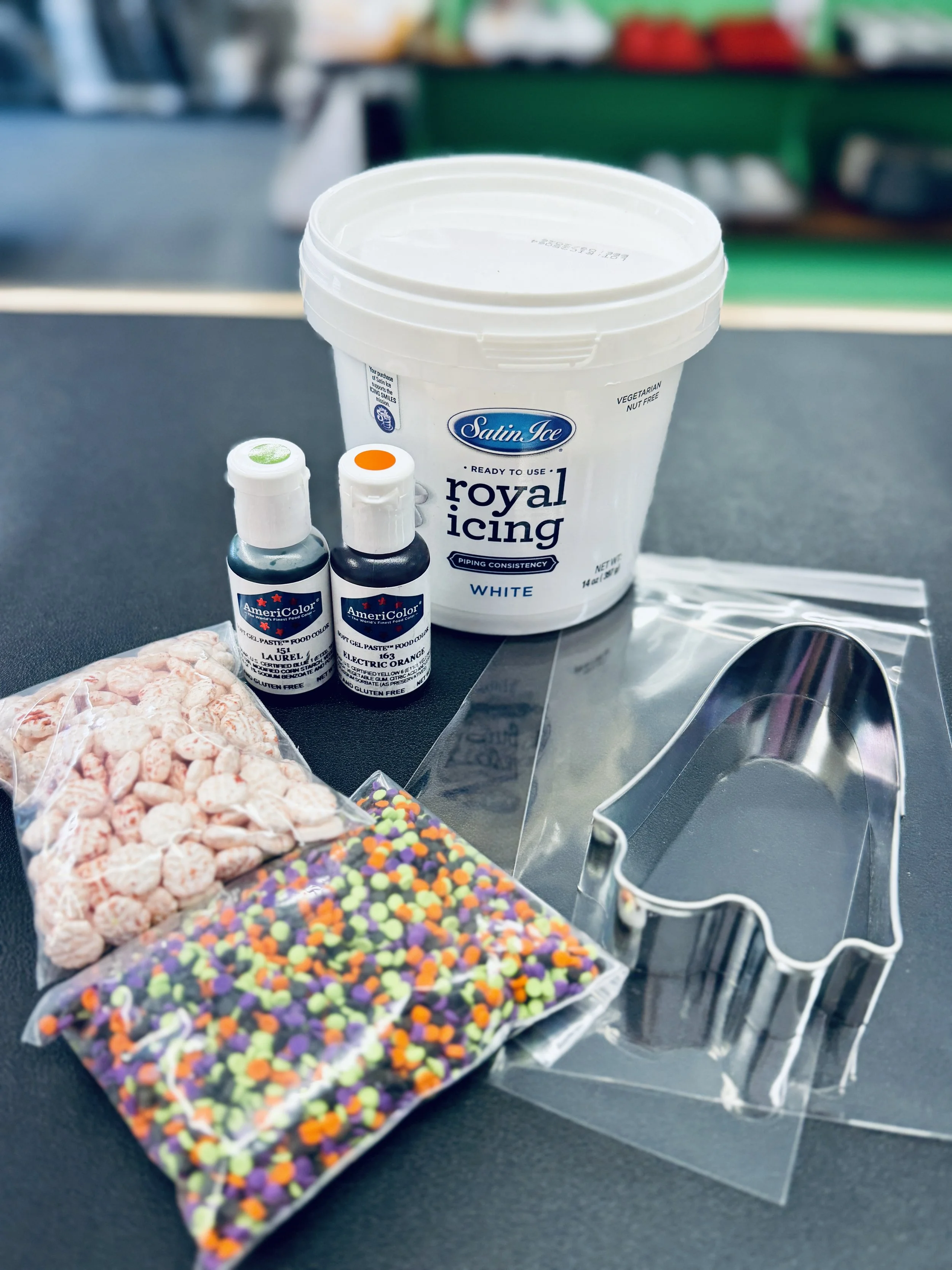 Halloween cookie contest kit