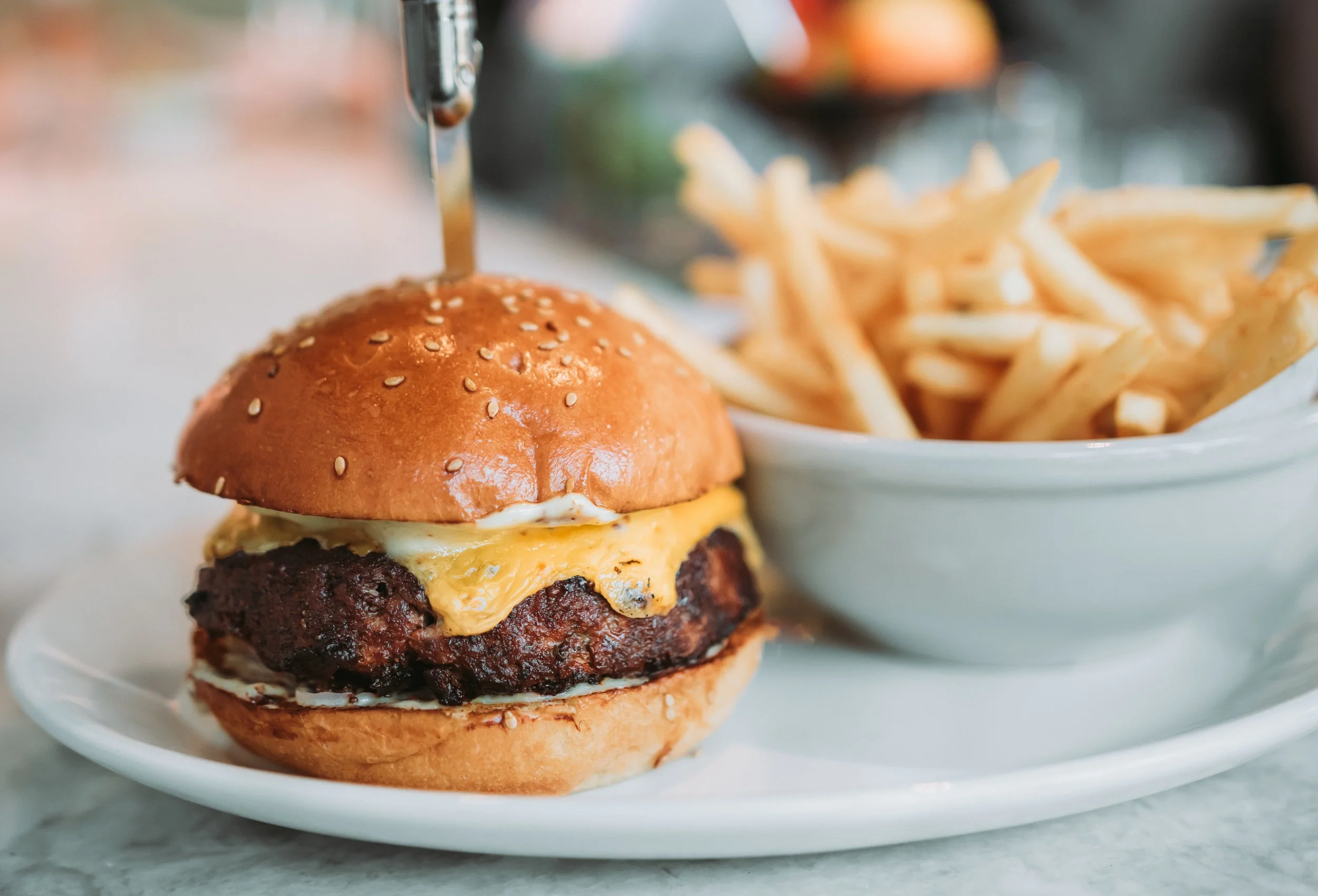 cheeseburger.jpg