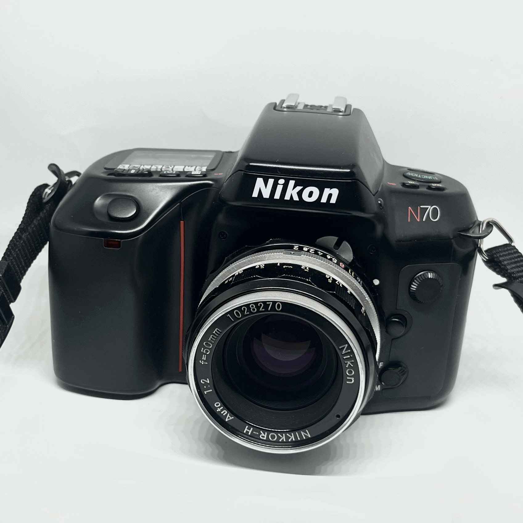 Nikon N70 + Nikkor-H Auto 1:2 f=50mm lens