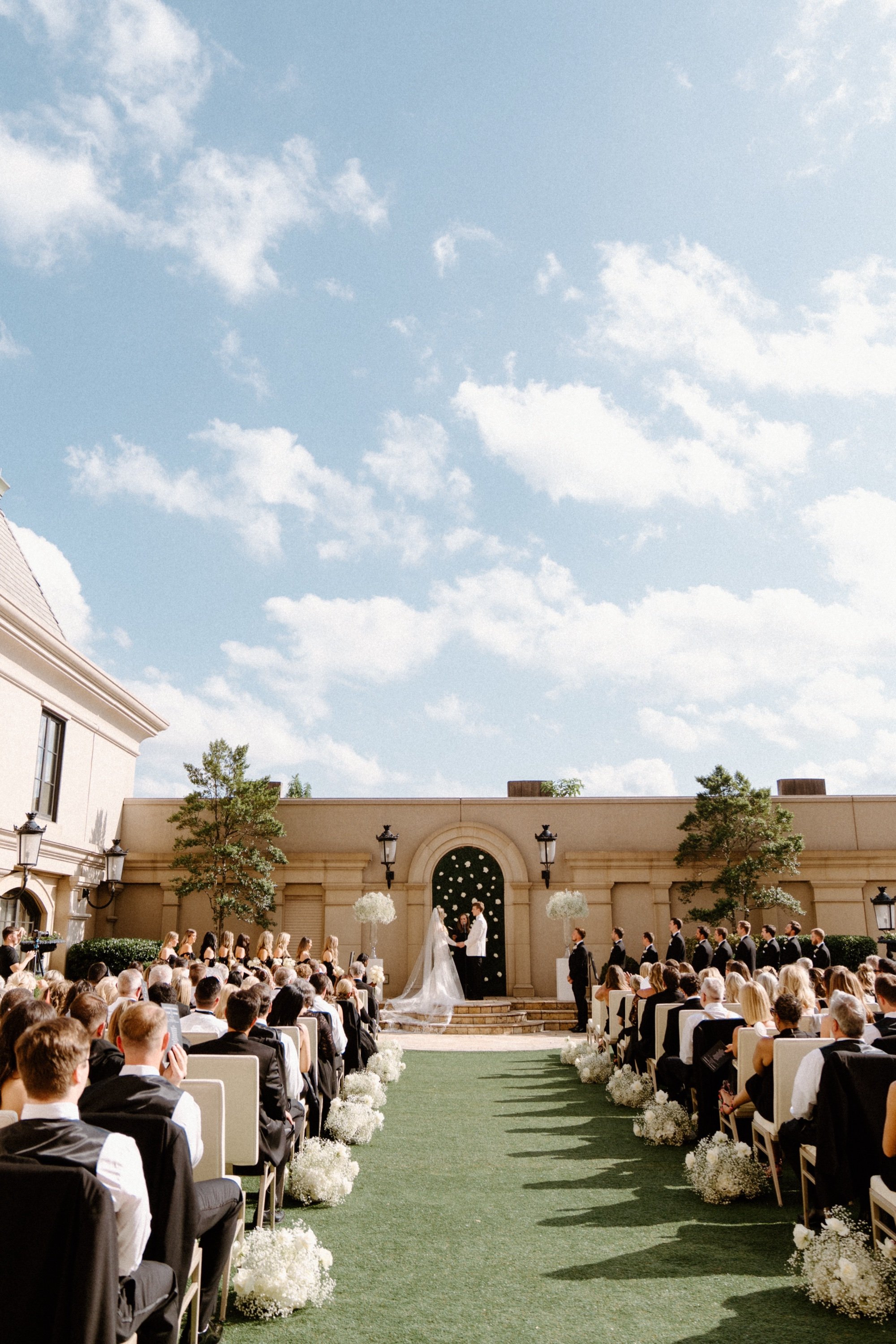 053luxury-wedding-at-st-regis-hotel-atlanta.jpg