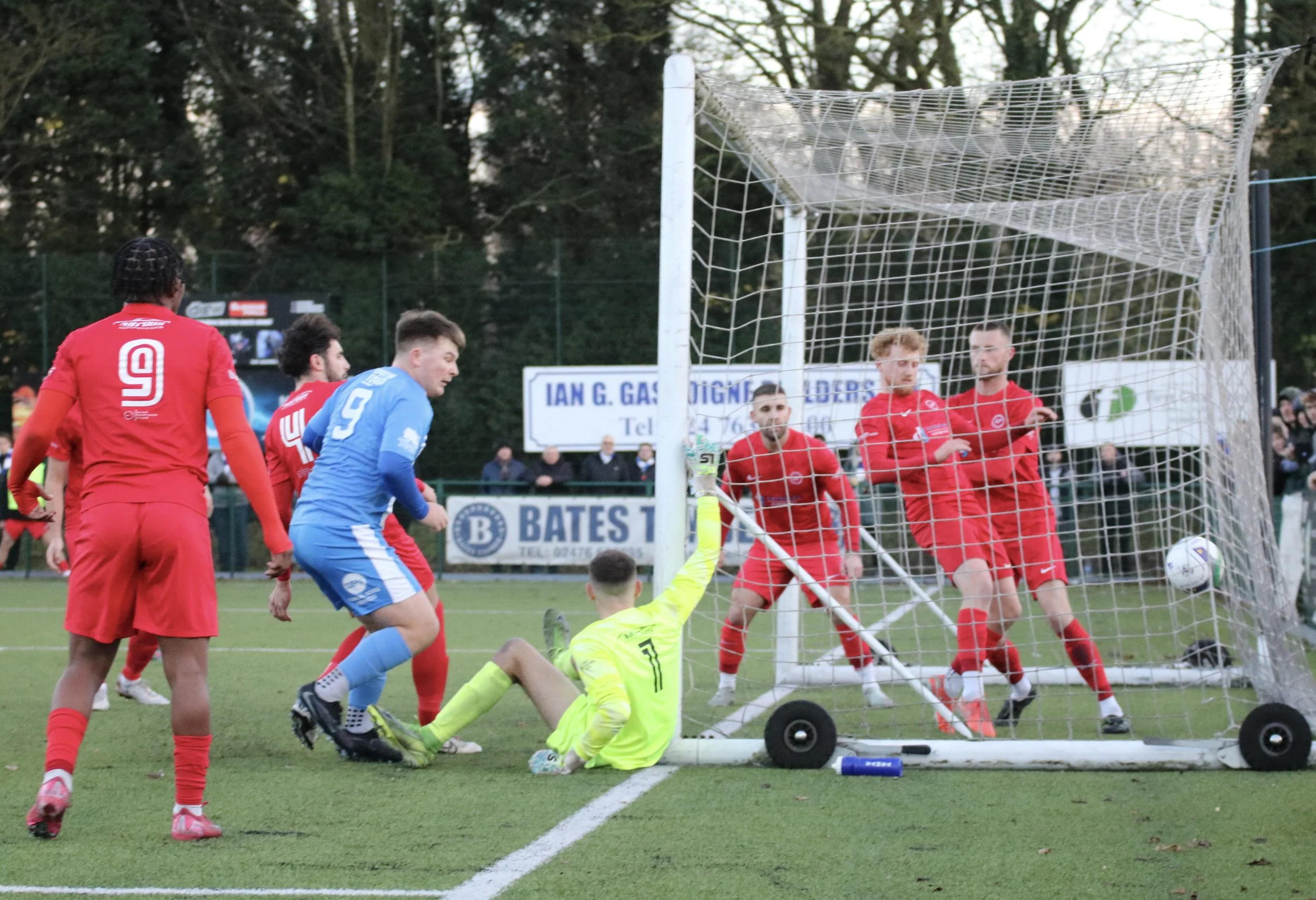 Quick-fire second half treble keeps Town Park-ed at the top - Match report: Nuneaton Town 4 Aylestone Park 2