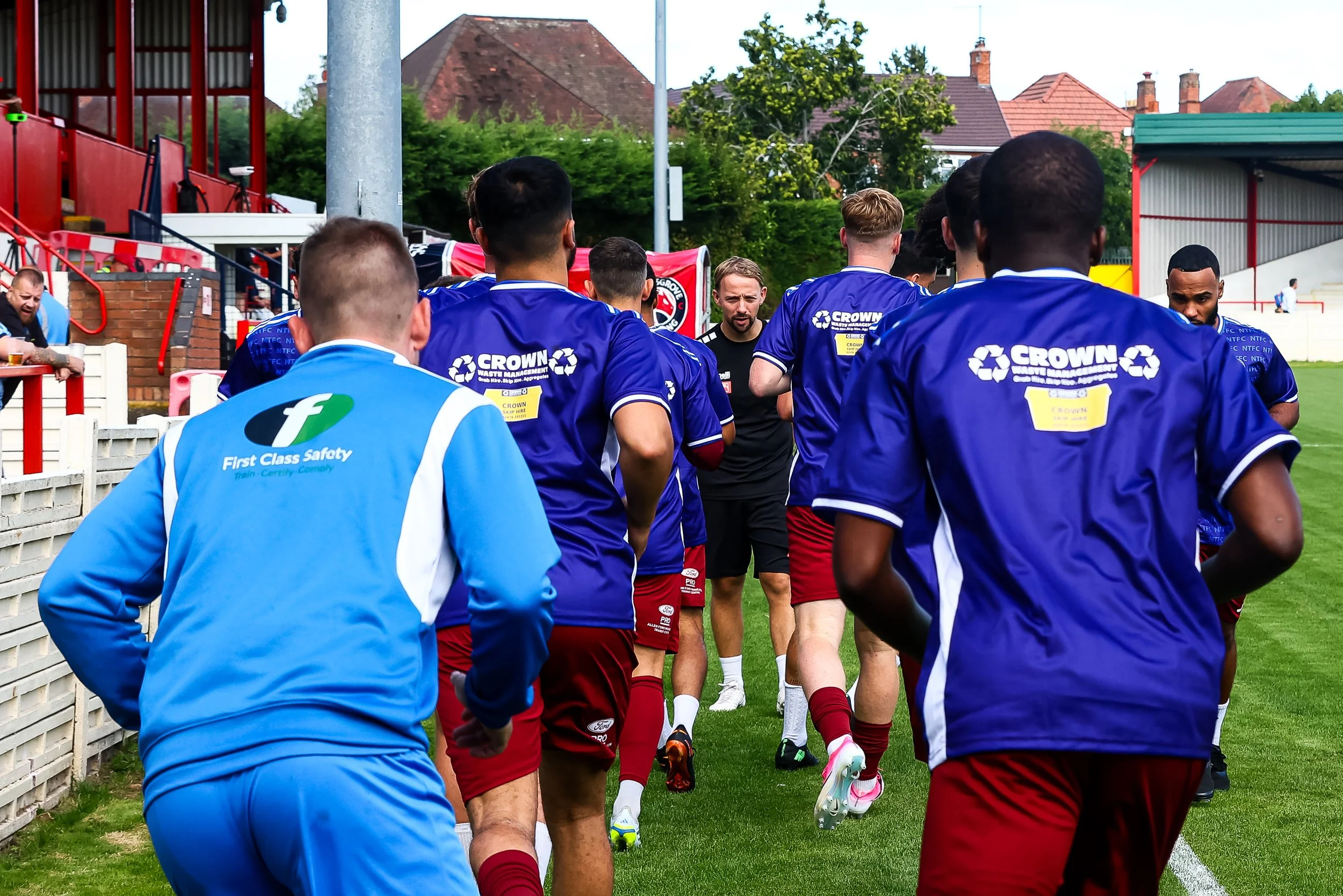260905 Bromsgrove 2-0 NTFC MD-16.jpg