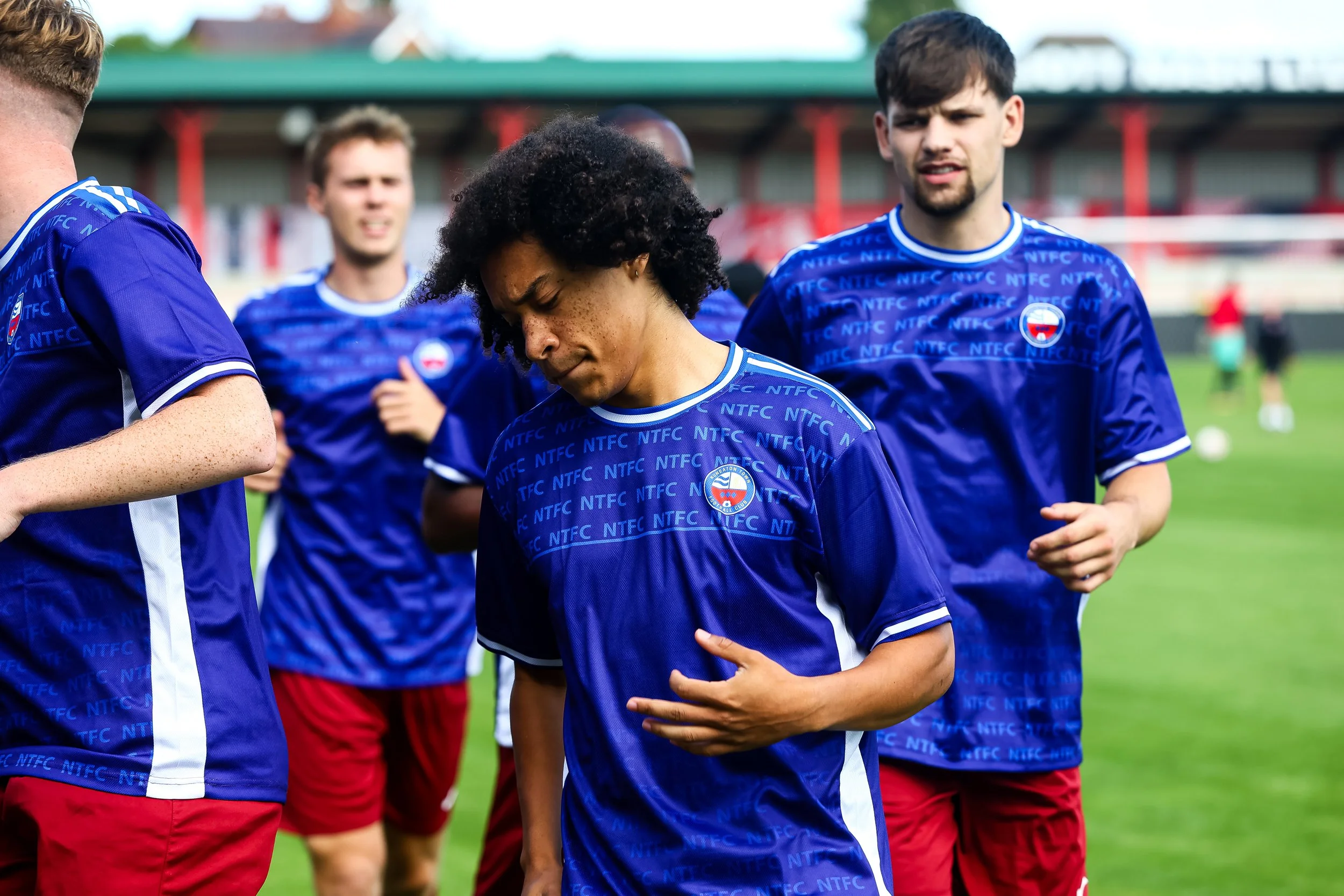 260905 Bromsgrove 2-0 NTFC MD-19.jpg