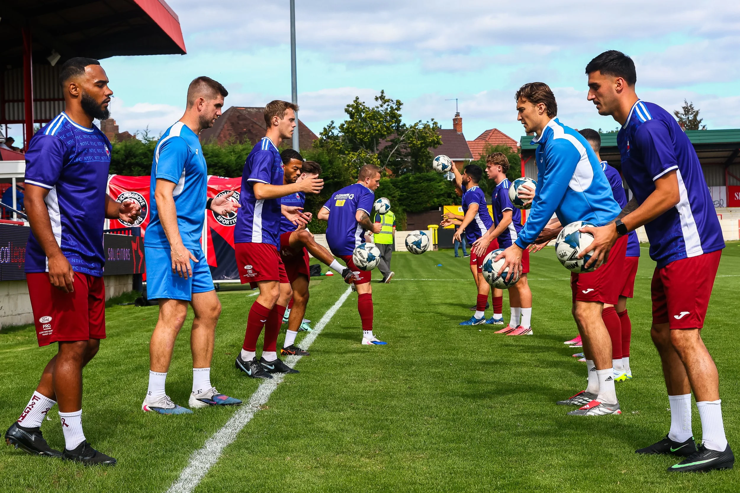 260905 Bromsgrove 2-0 NTFC MD-39.jpg