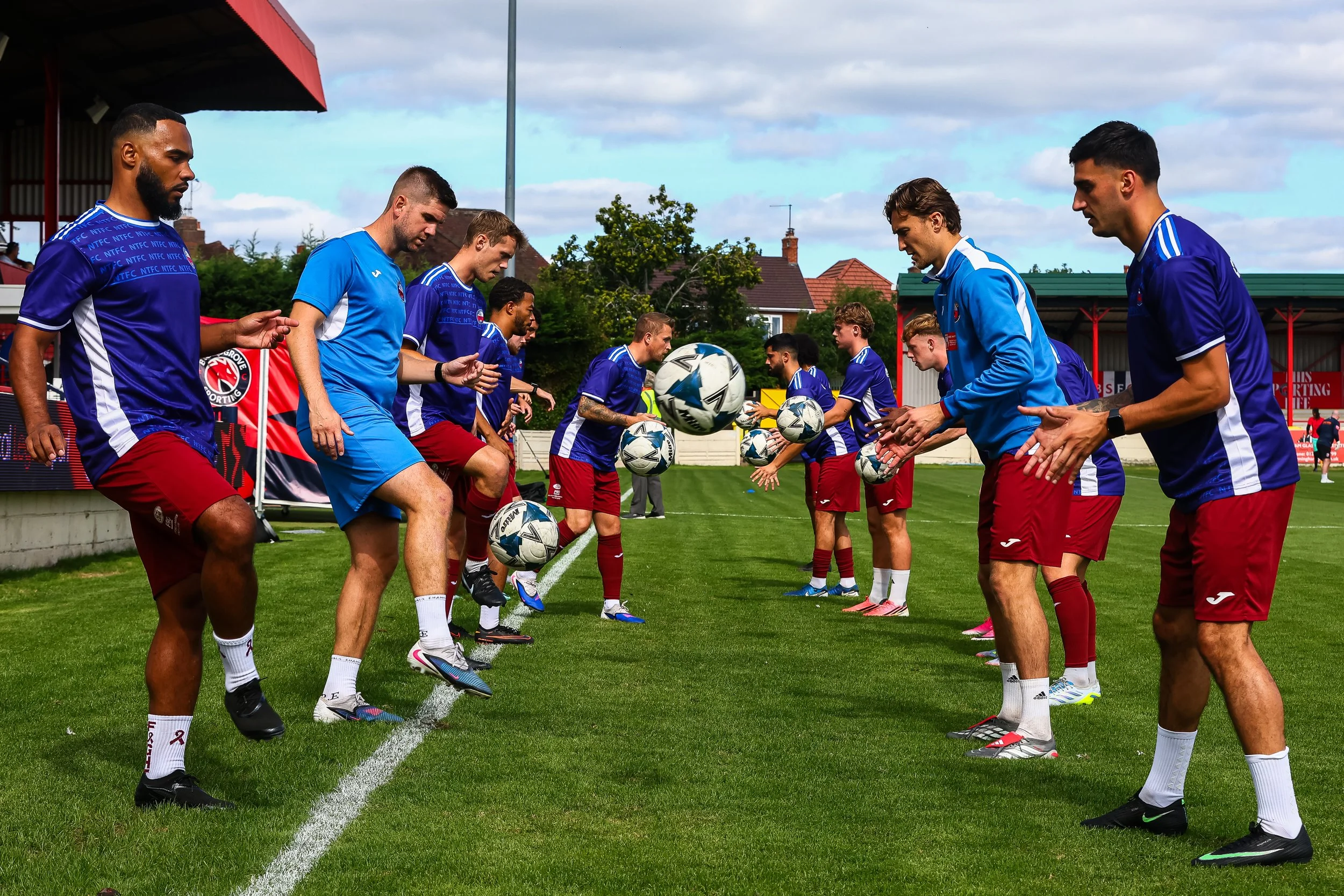 260905 Bromsgrove 2-0 NTFC MD-40.jpg