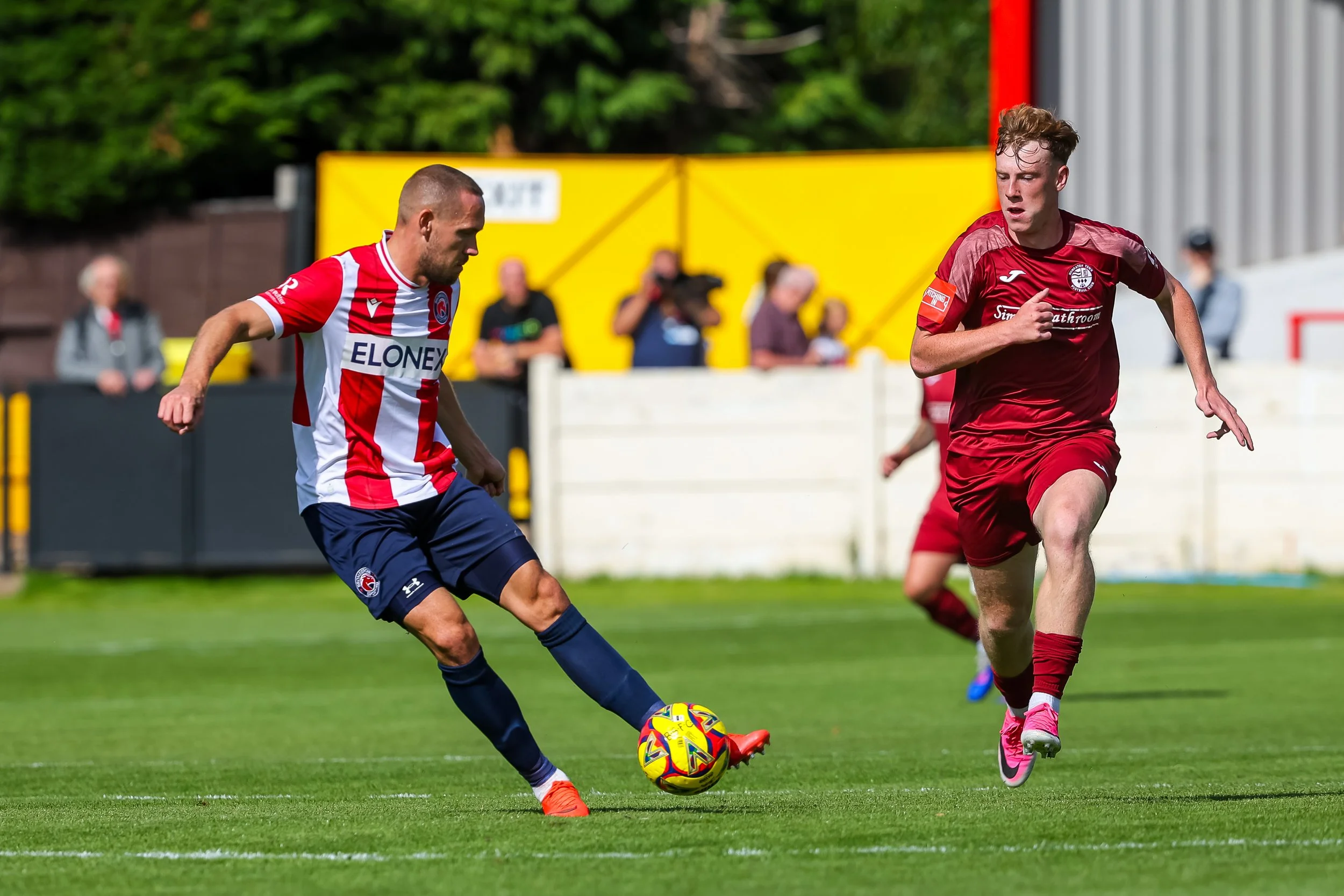 260905 Bromsgrove 2-0 NTFC MD-63.jpg