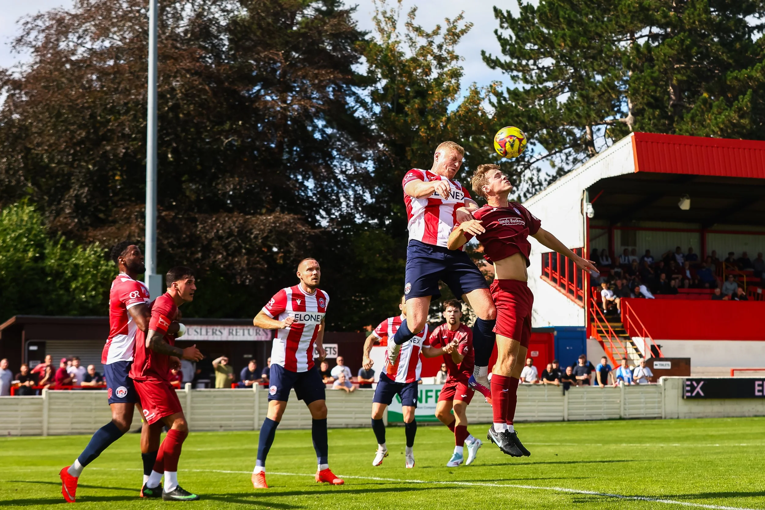 260905 Bromsgrove 2-0 NTFC MD-68.jpg