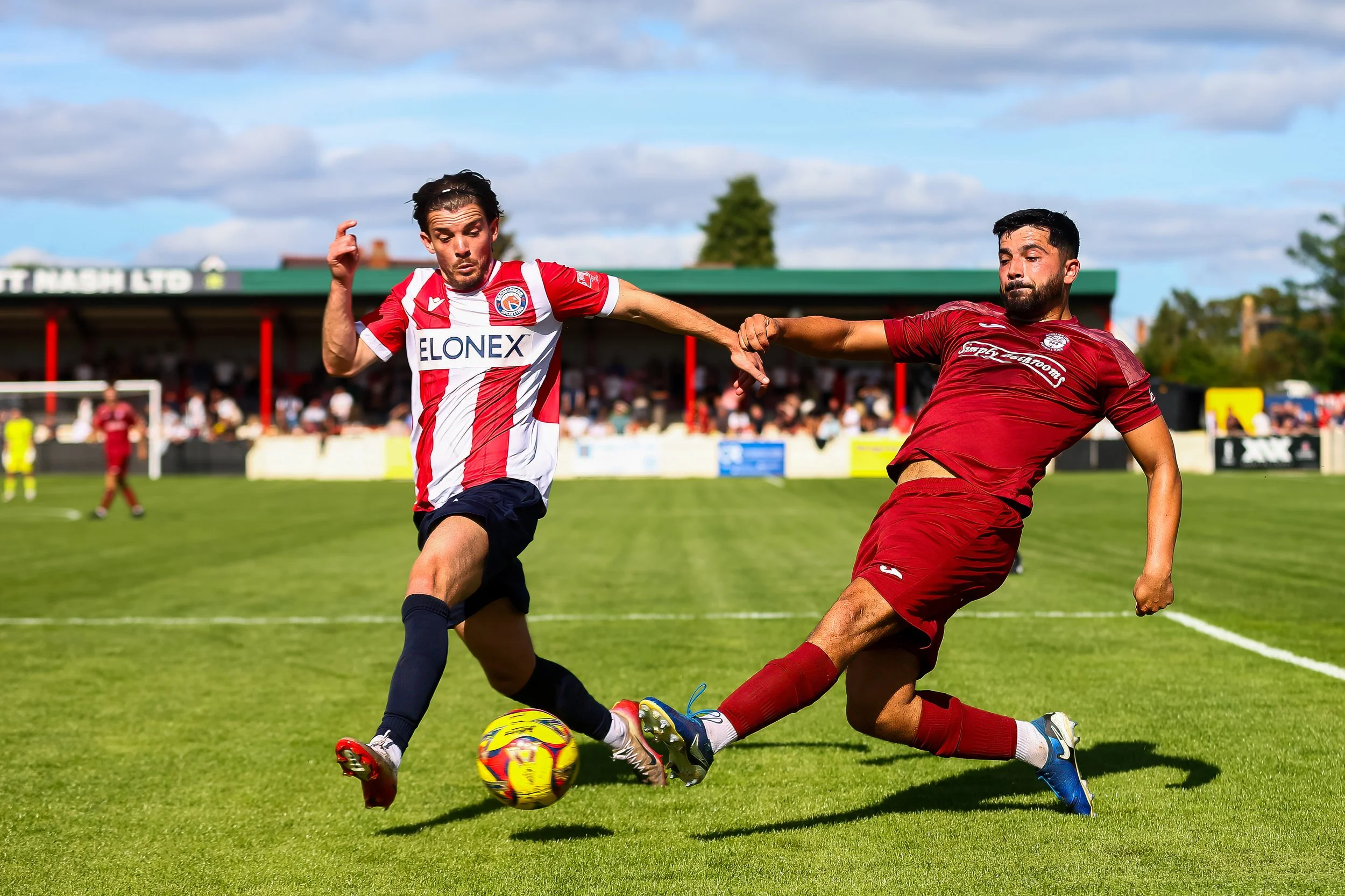 260905 Bromsgrove 2-0 NTFC MD-77.jpg