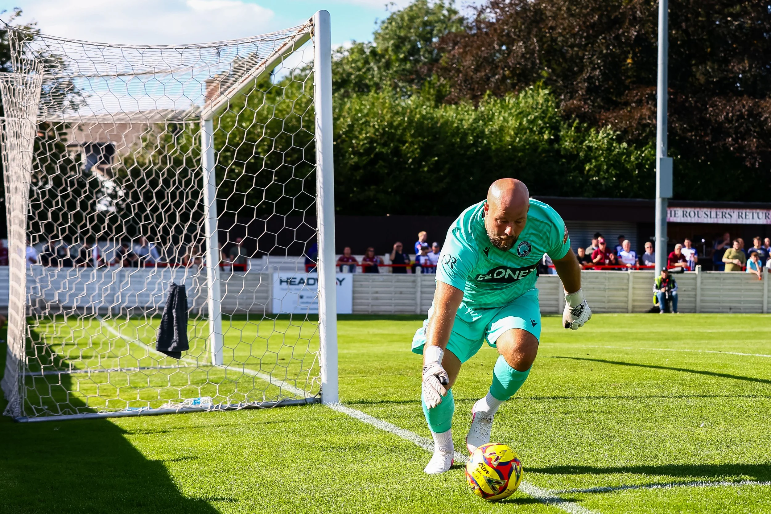 260905 Bromsgrove 2-0 NTFC MD-82.jpg
