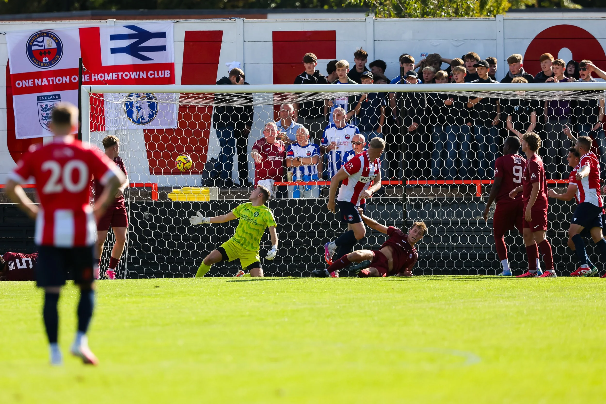 260905 Bromsgrove 2-0 NTFC MD-86.jpg