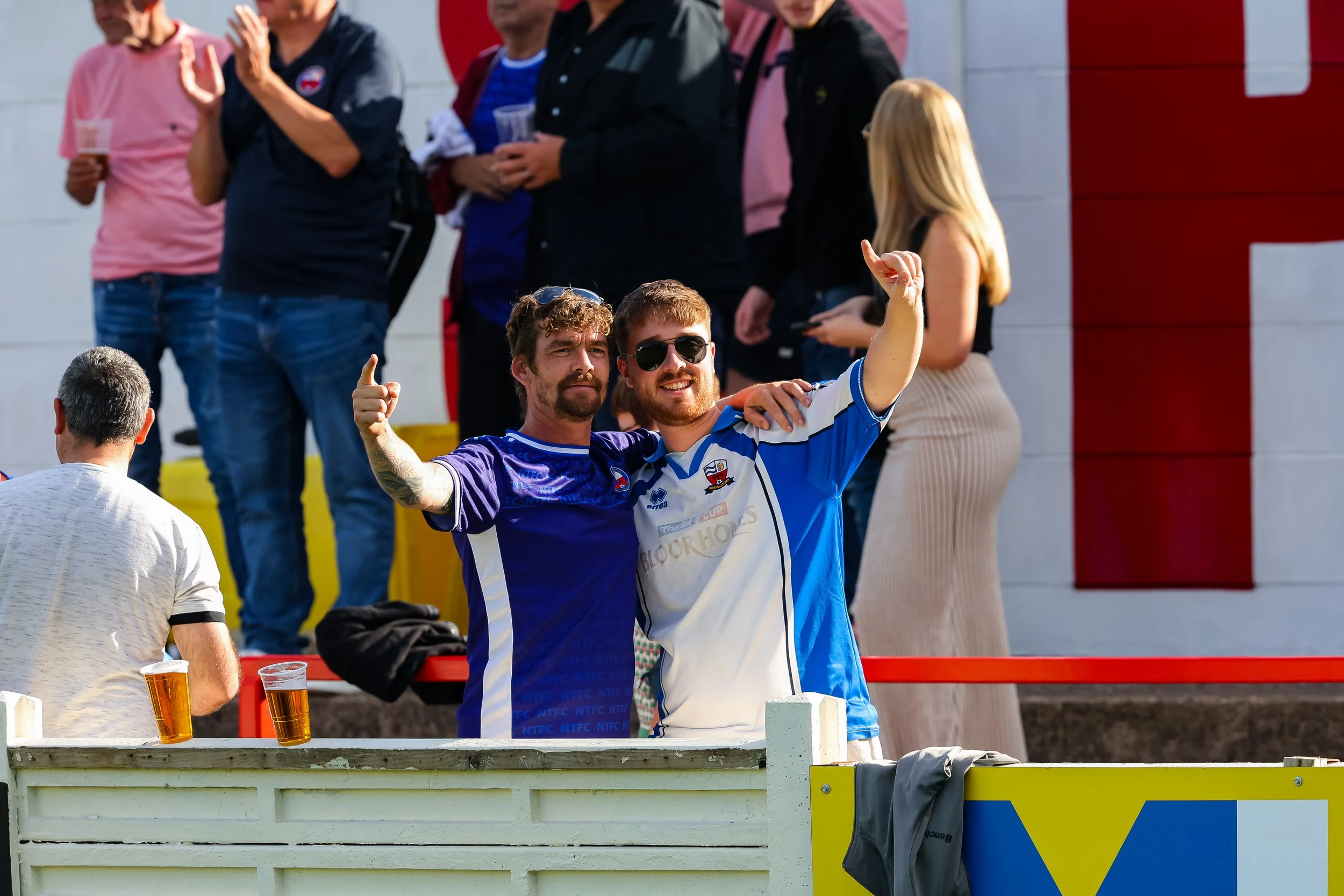 260905 Bromsgrove 2-0 NTFC MD-94.jpg