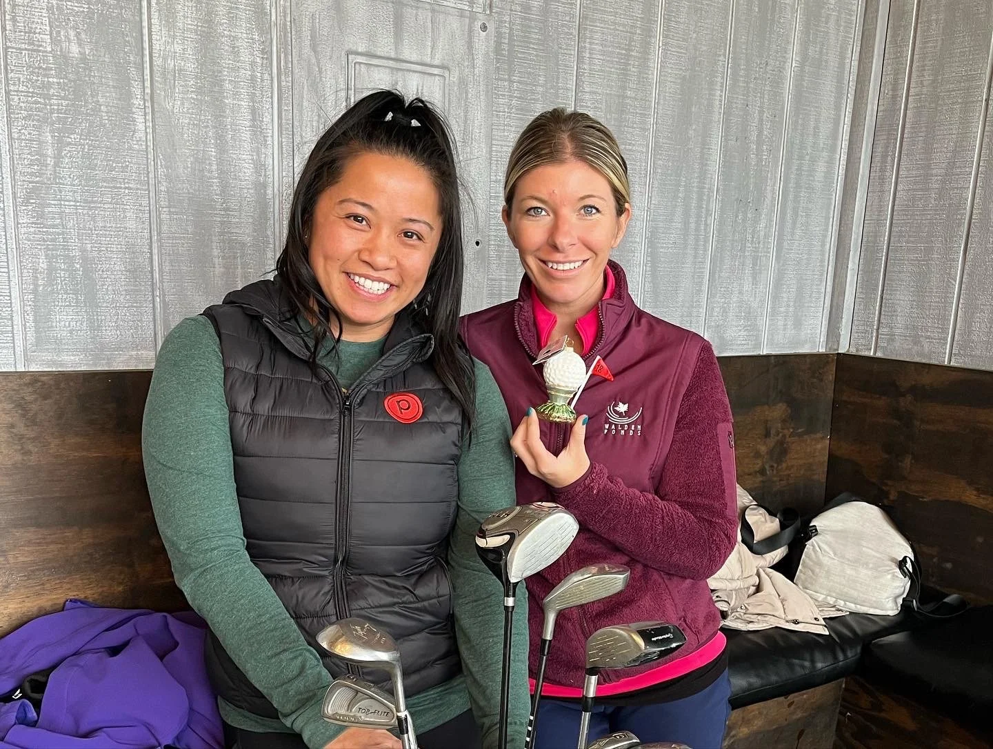 Raffle or contest prizes make events just a little more fun - look at this cute golf ornament to decorate the holiday tree