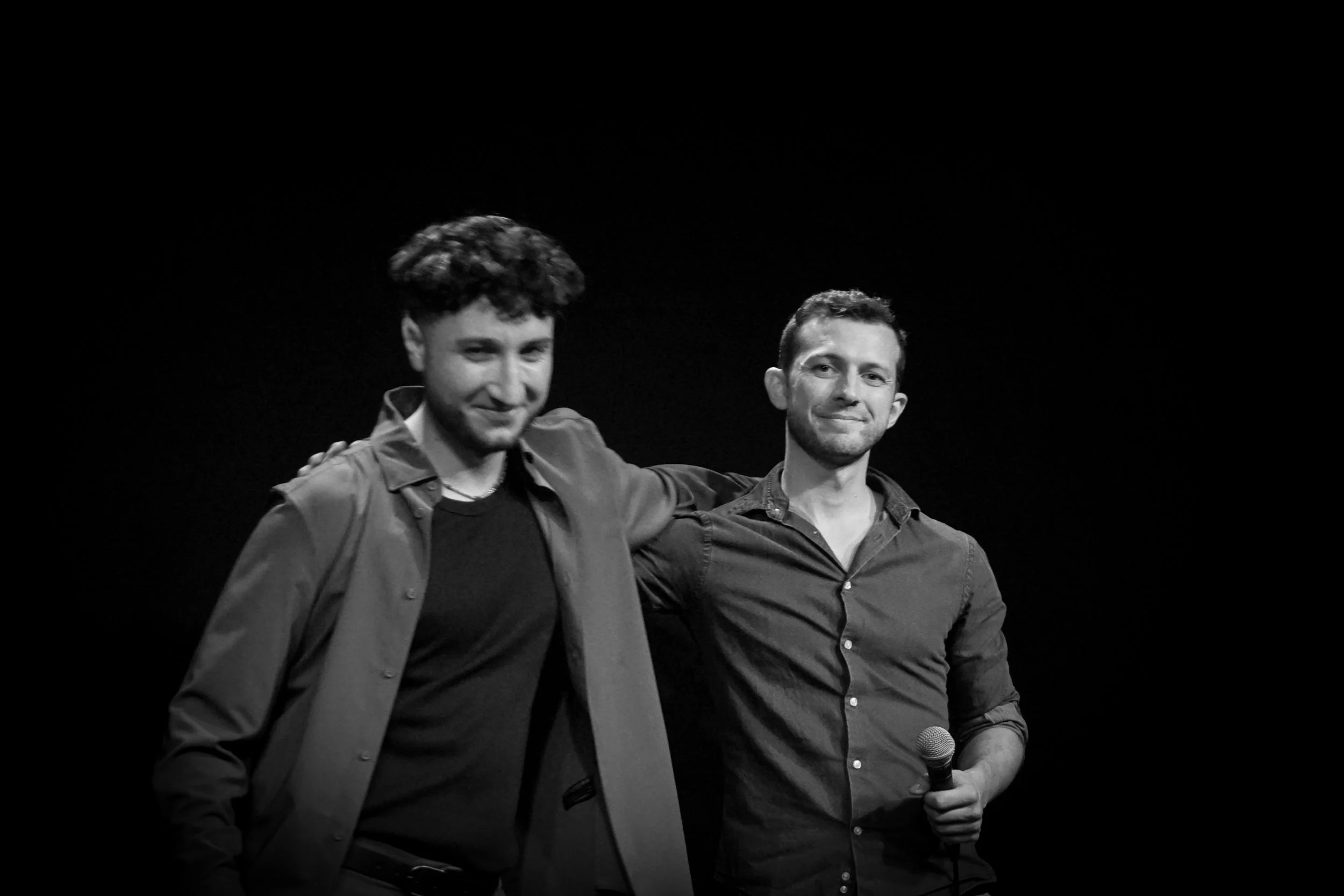Duo d’élèves de Studio Origin lors d’un concert
