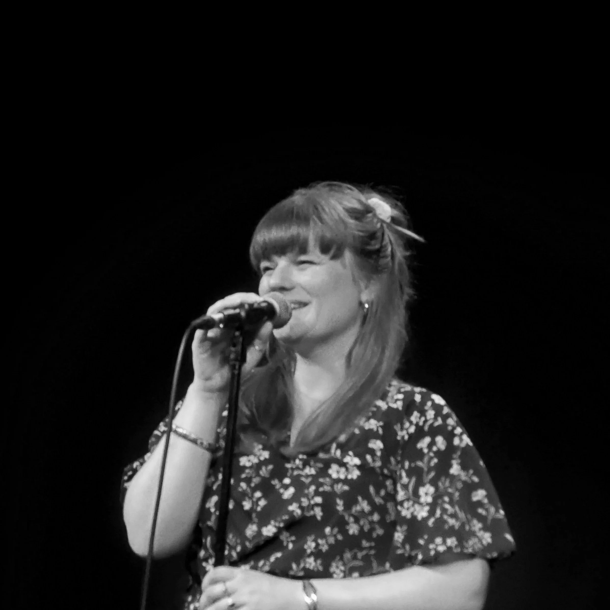 Lucile - artiste et coach vocal - La Fabrique à chansons