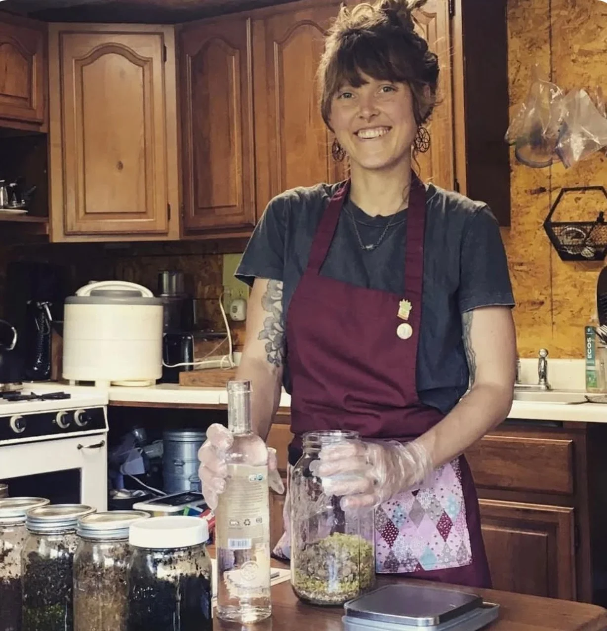 WORKSHOP: TINCTURE MAKING