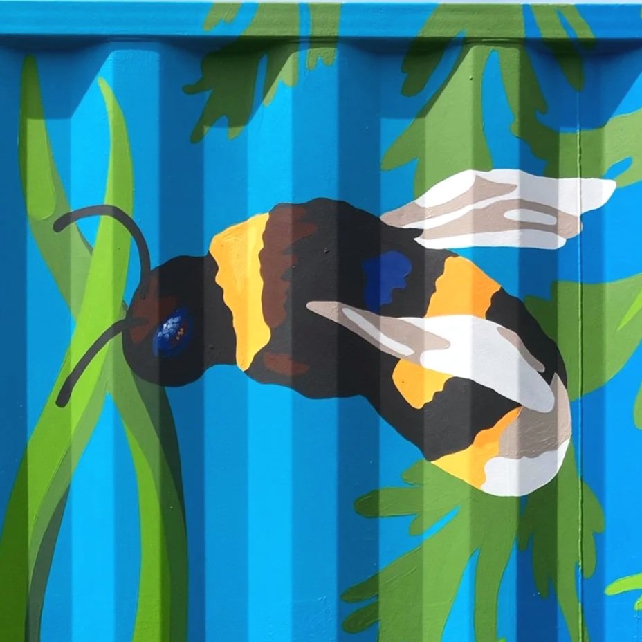 Mural+Elk+Run+Farm+%288%29+garlic+honey+bee+carrots.jpg