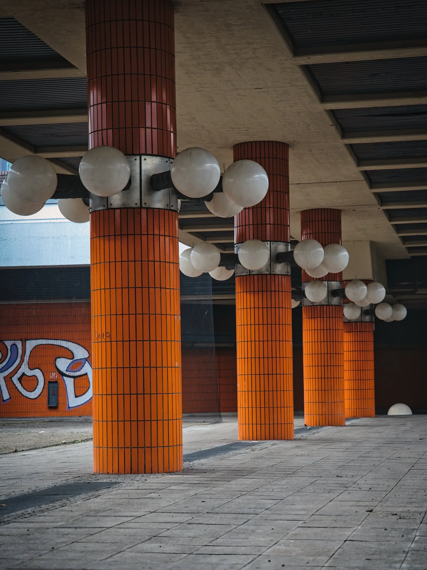 📍 Berlin, Germany

Today some photos of a place that I always wanted to visited: the ICC Taxi stand. Every time I was shooting on the passage or walking by the ICC from the top, I always saw this place and wanted to visit it.

Thanks to @visitberlin