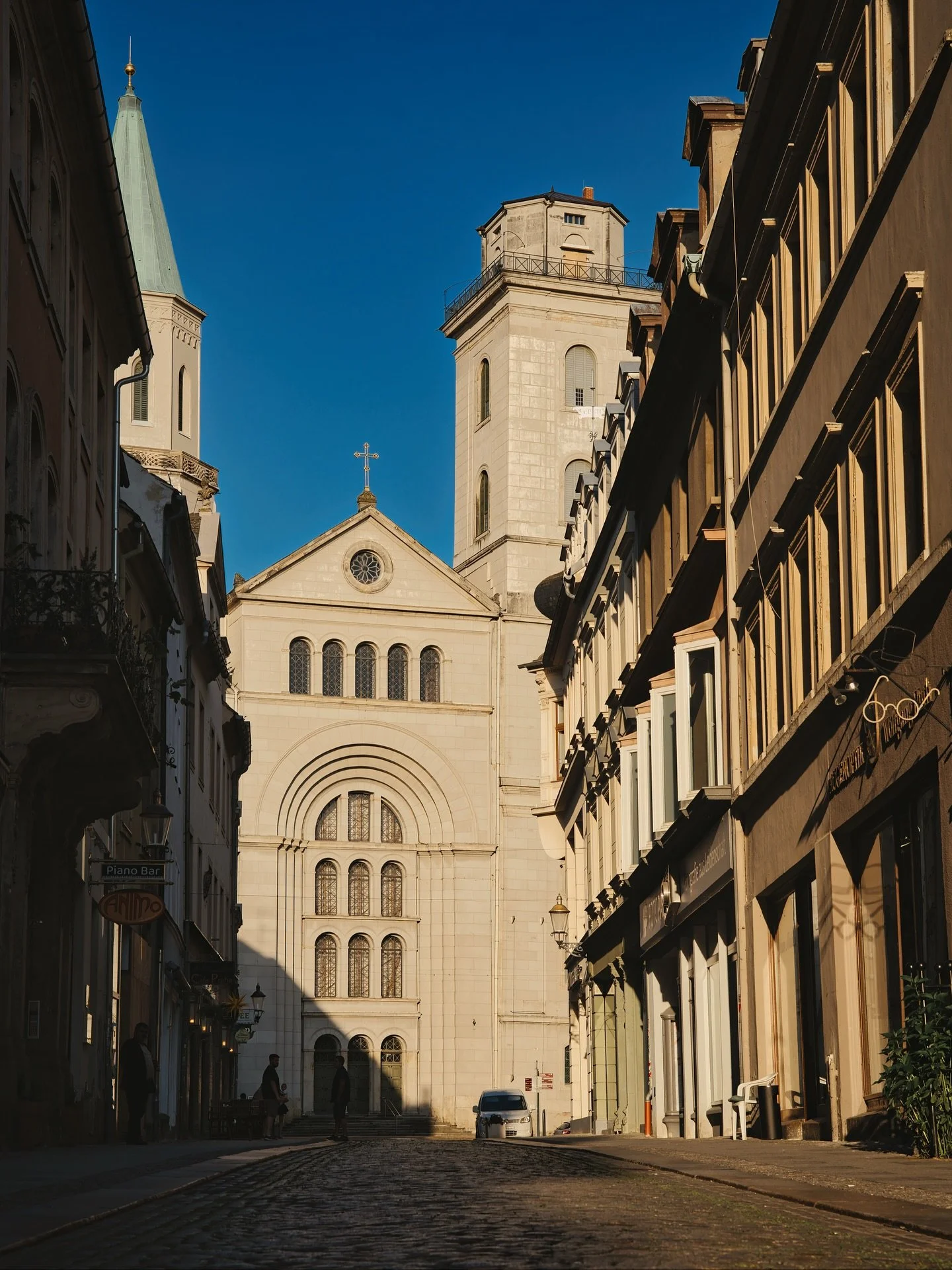 📍 Zittau, Saxony, Germany 

Today another set of photos from streets of the city of Zittau, Germany.

The history of the city dates back to a 12th-century Slavic settlement. The area belonged to the Czech (Bohemian) Duchy (and later Kingdom) from th