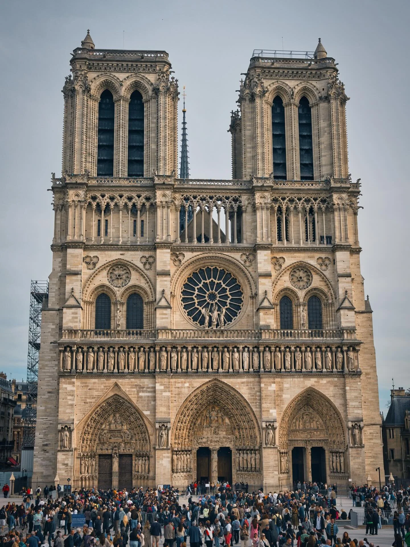 📍 Paris, France

For today&rsquo;s post some photos of the Notre Dame Cathedral and some details of it.

Photographing the Notre Dame Cathedral offers a masterclass in Gothic architecture, with its iconic west facade providing a perfect, symmetrical