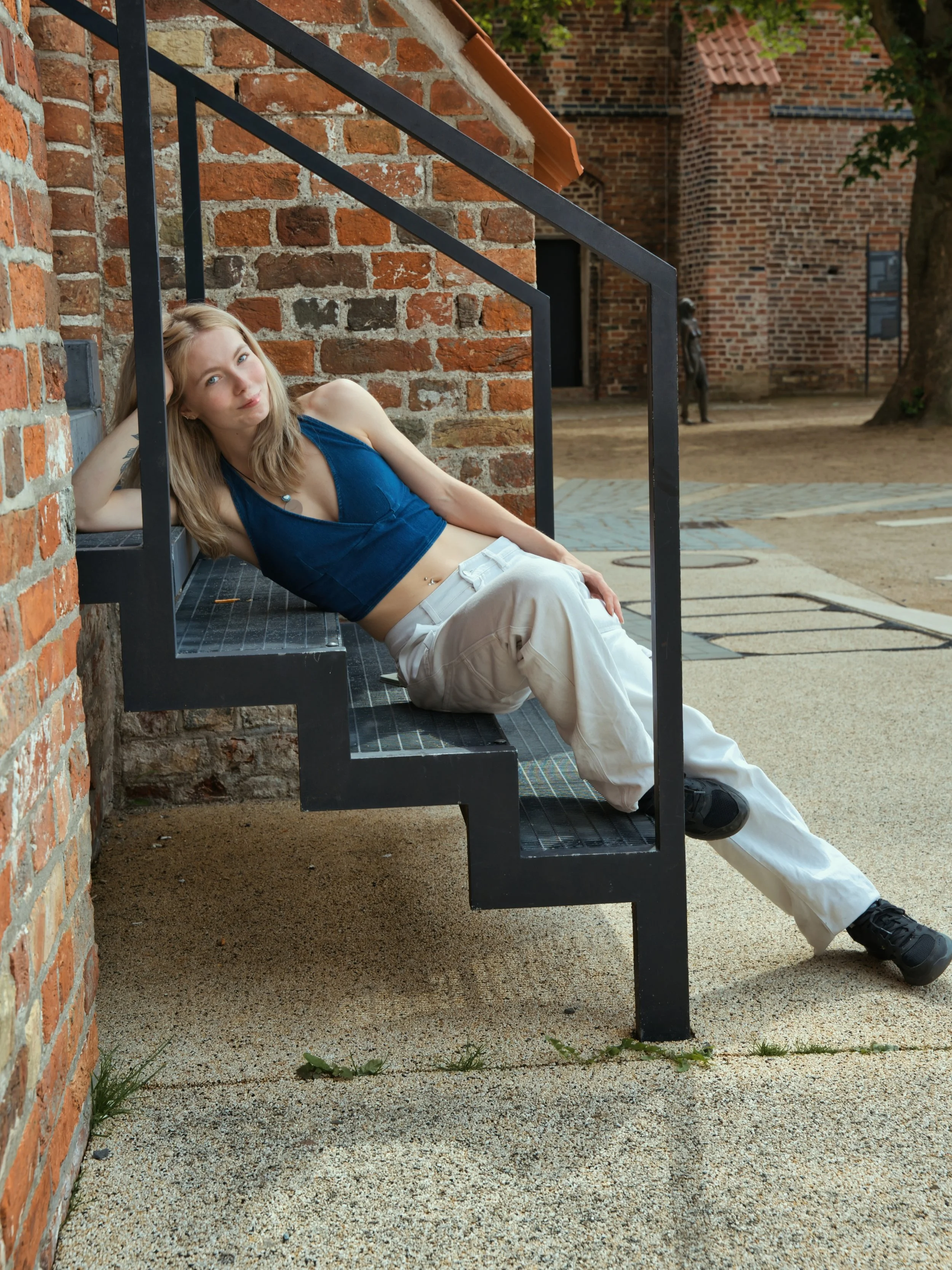 Today the second part of a photoshoot with @briansdatter at Burgkloster in L&uuml;beck, Germany as part of #myportraitphotographyjourney 

#travelwithlenses #visitl&uuml;beck #outdoorportraits