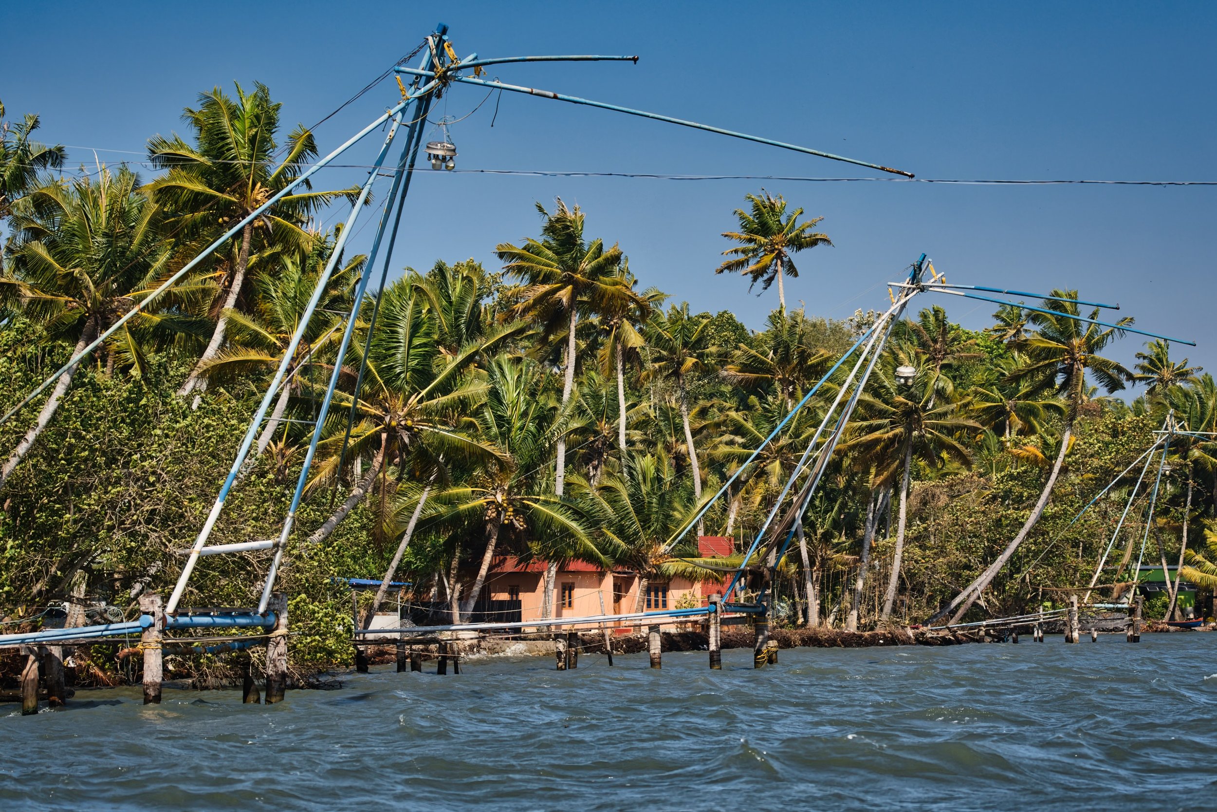 📍 Kollam, Kerala, India

Today some photos of photos from a boat ride at Ashtamudi Lake in Kollam, India.

A boat ride across Ashtamudi Lake in Kollam offers a captivating journey through a serene, palm-fringed paradise where calm blue waters meet t