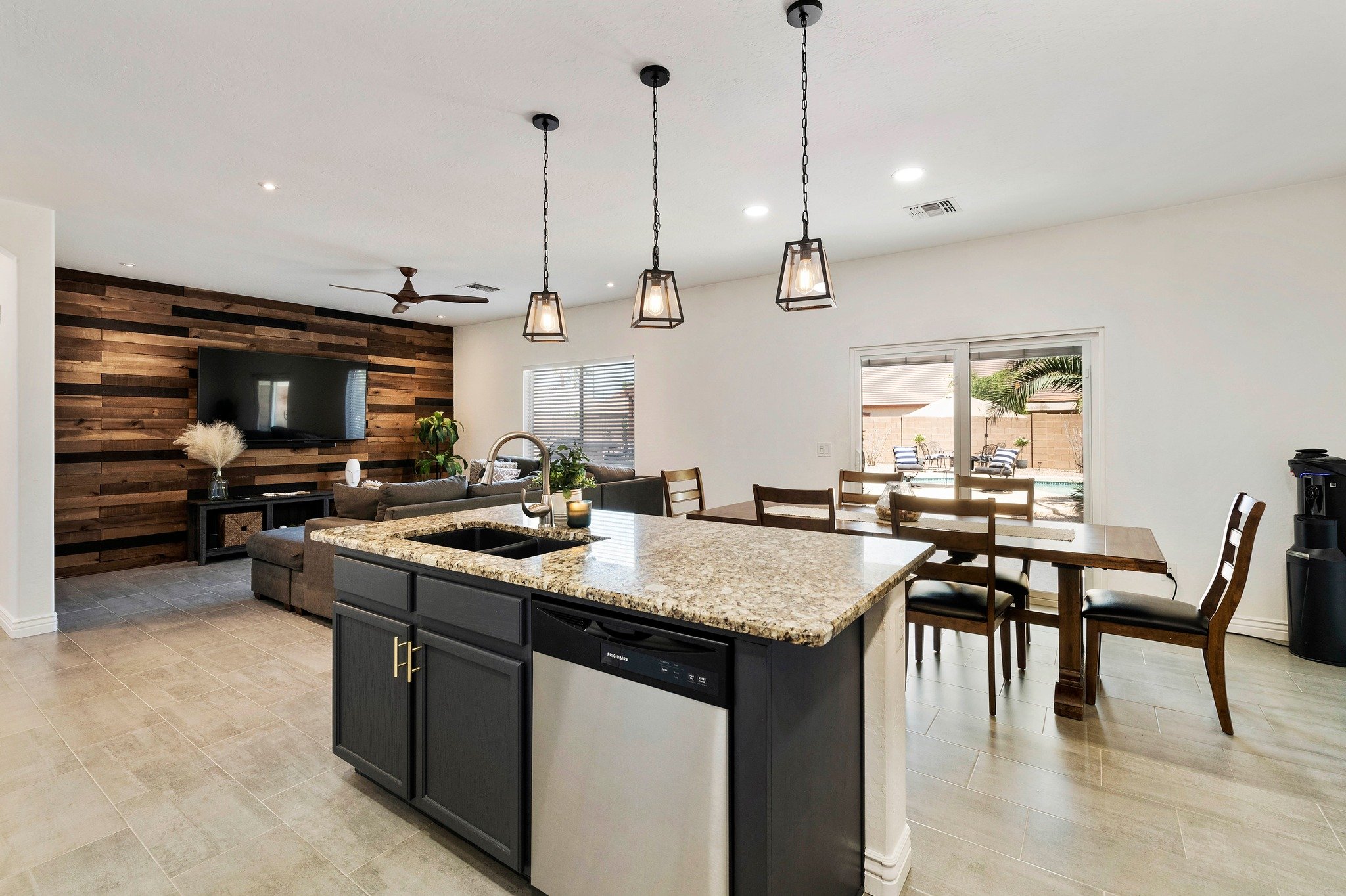 Marketing magic starts with the right shot. Let's elevate your listing.