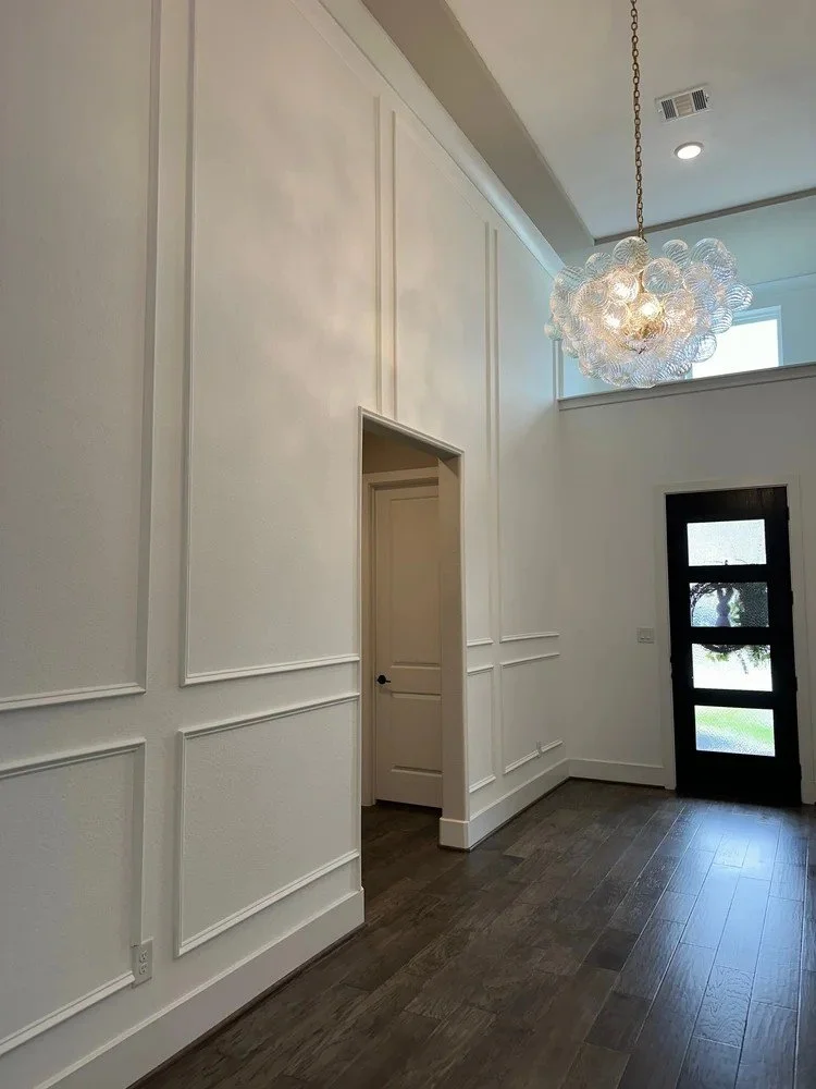 Wainscoating and Trim in Mira Vista Fort Worth TX