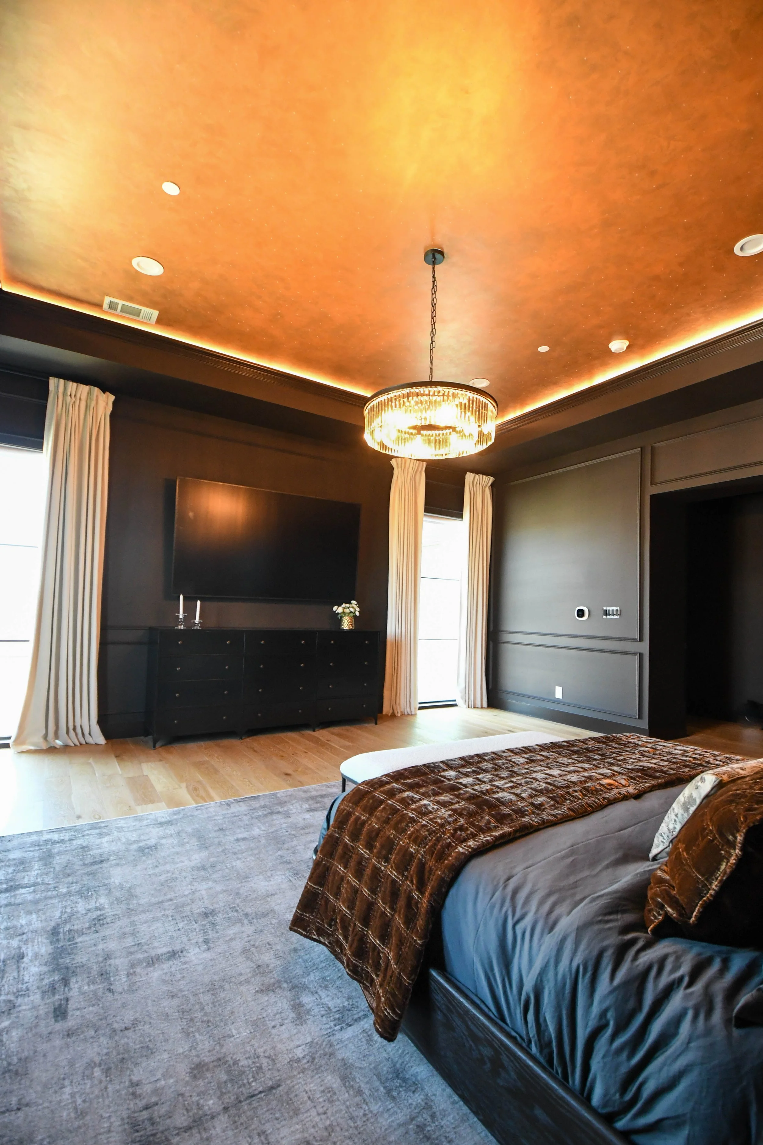 Interior Design Paint and Moulding in Frisco TX
