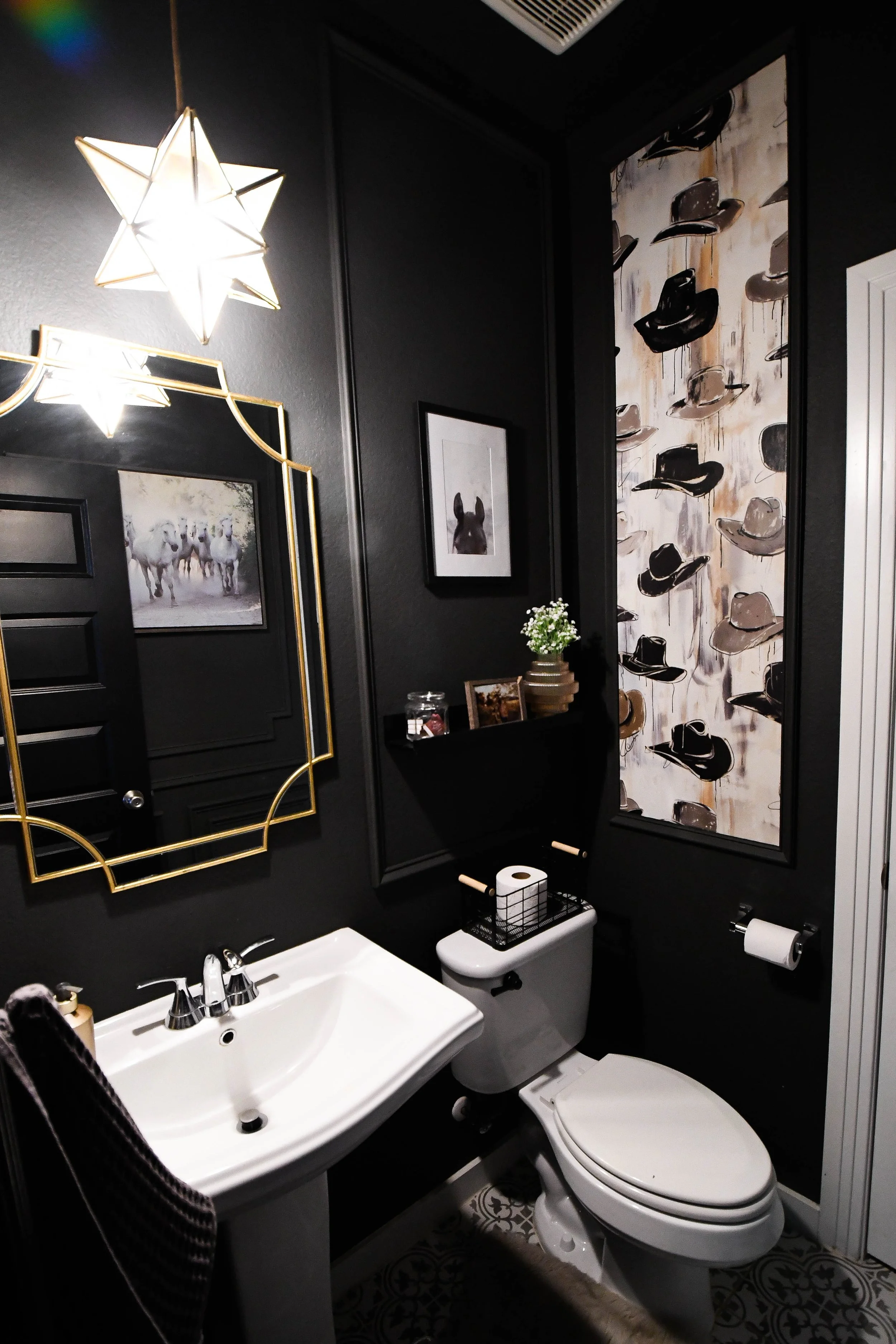 Powder Bath Paint, Trim and Wallpaper in Mckinney TX