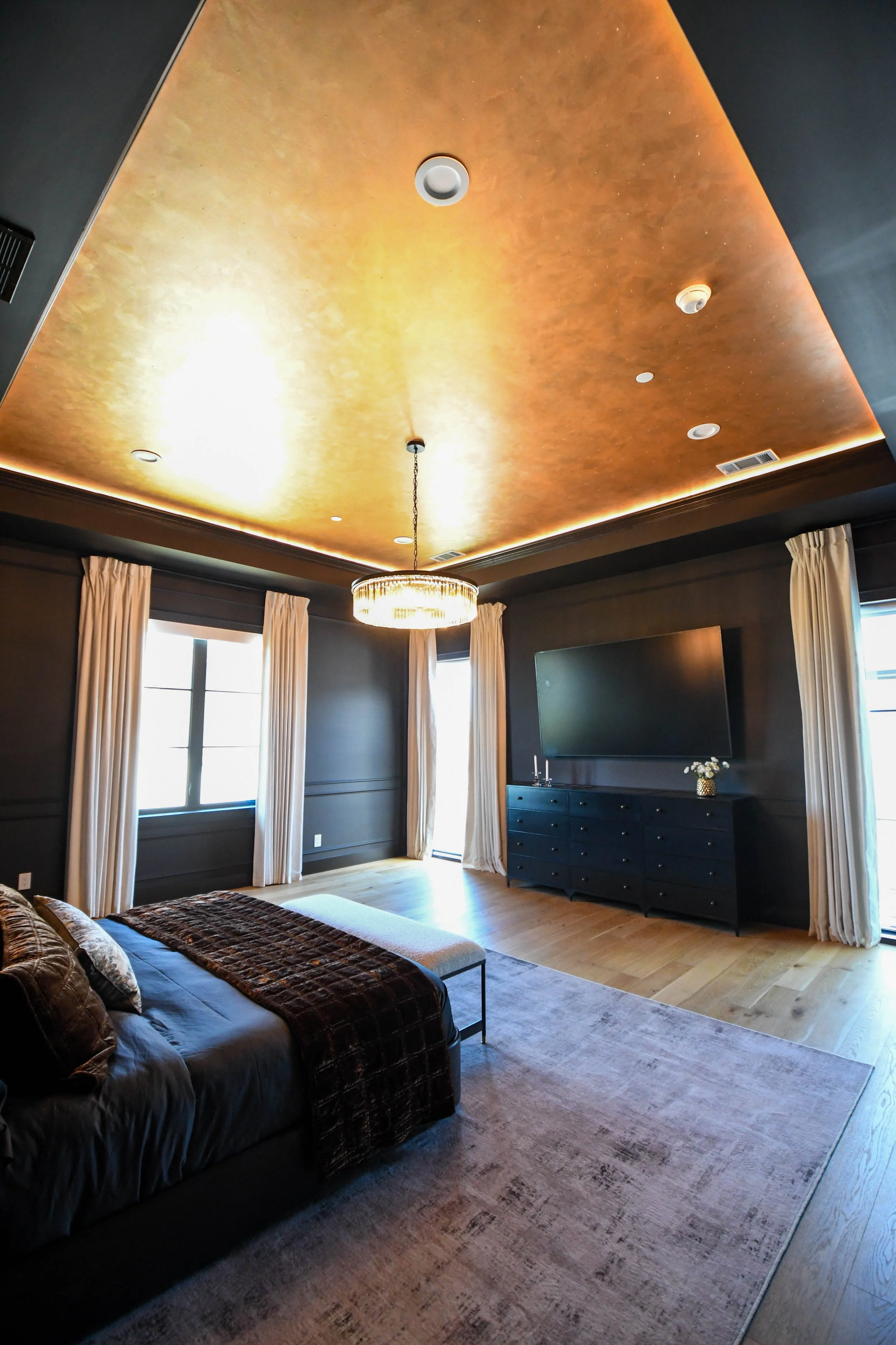 Interior Design Paint and Moulding in Frisco TX