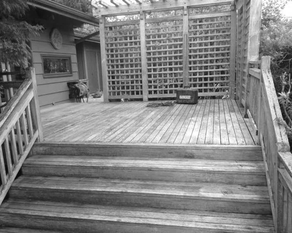 DECK2BEFORE.jpg