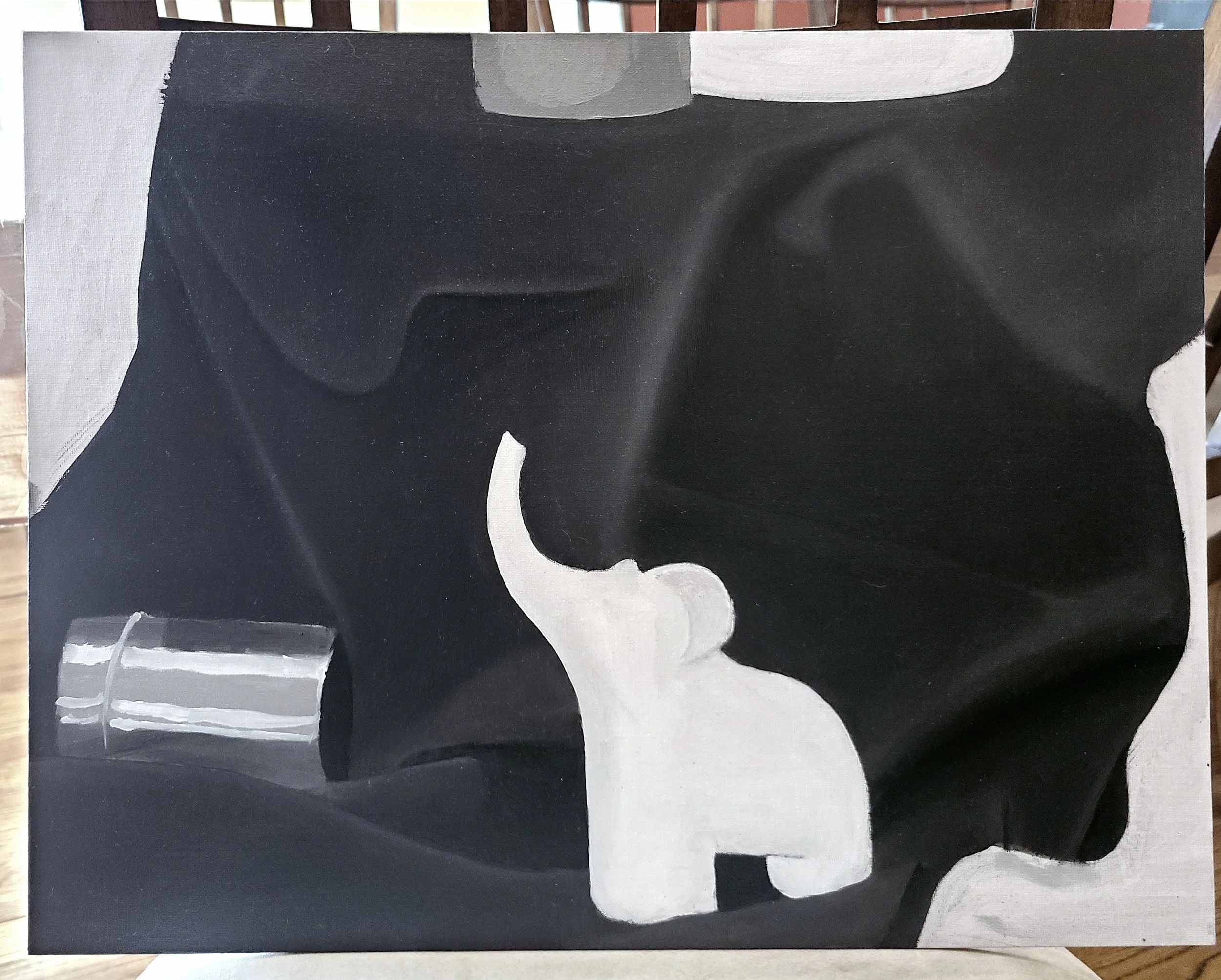 intro painting - black/white still life