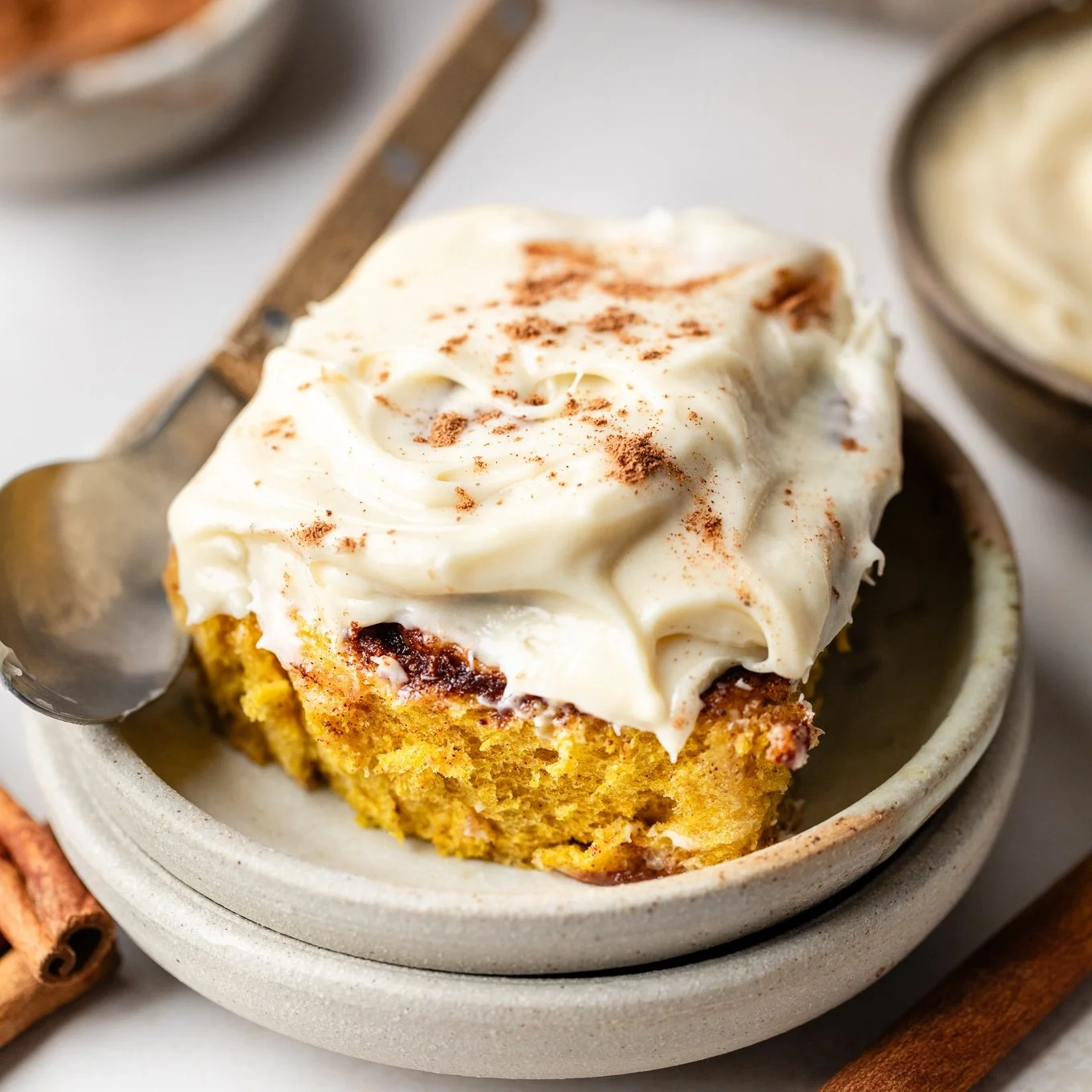 Pumpkin-Cinnamon-Rolls-6.jpg