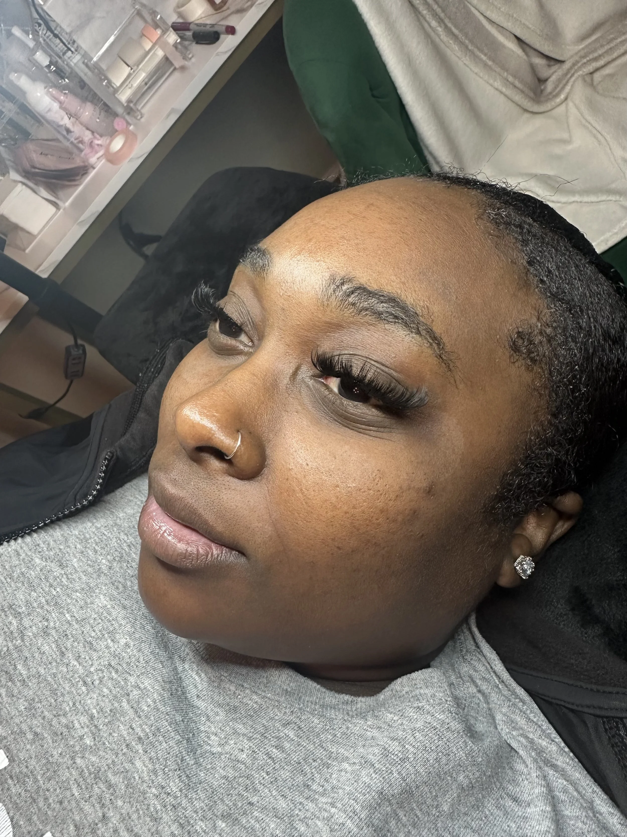 Lash model Alexus.jpg