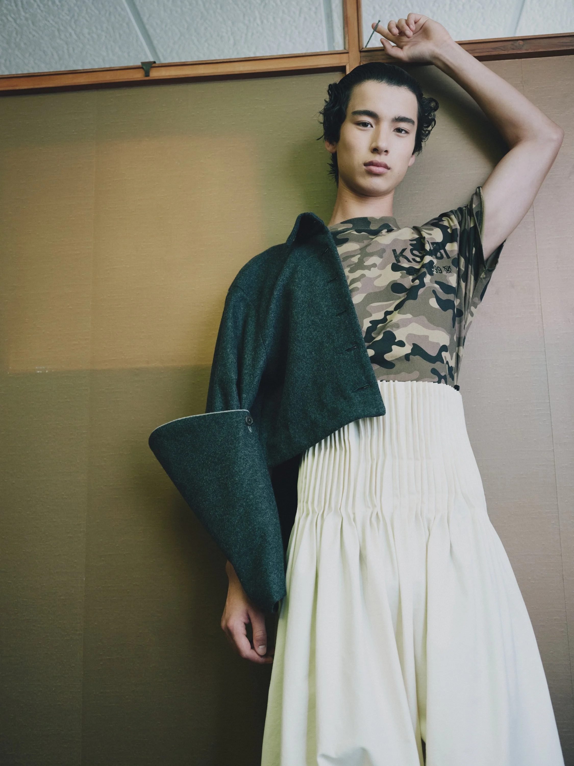 2512 - The Twins19818.JPG