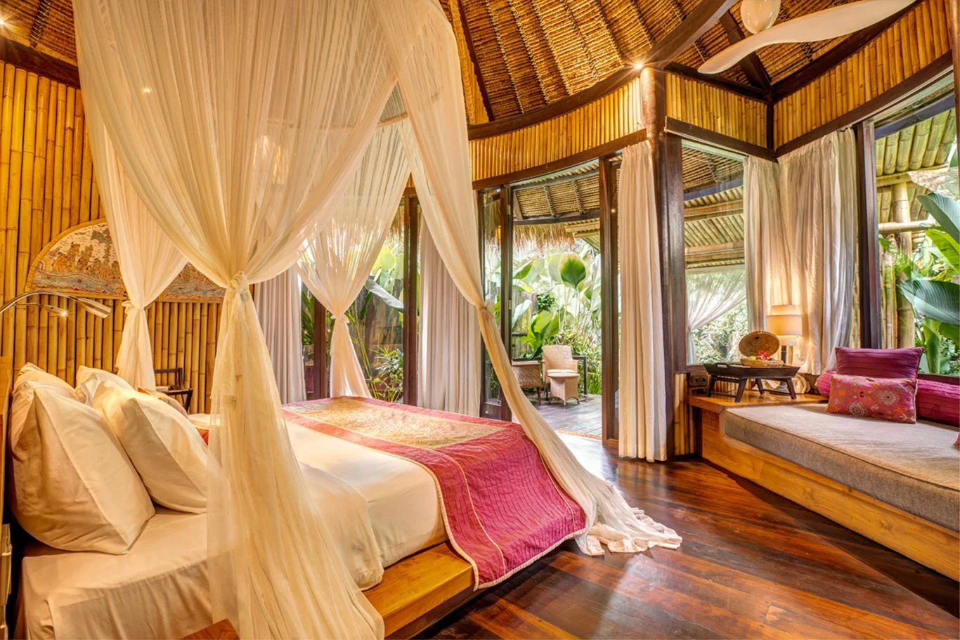 one_bedroom_riverfront_suite_2.jpg